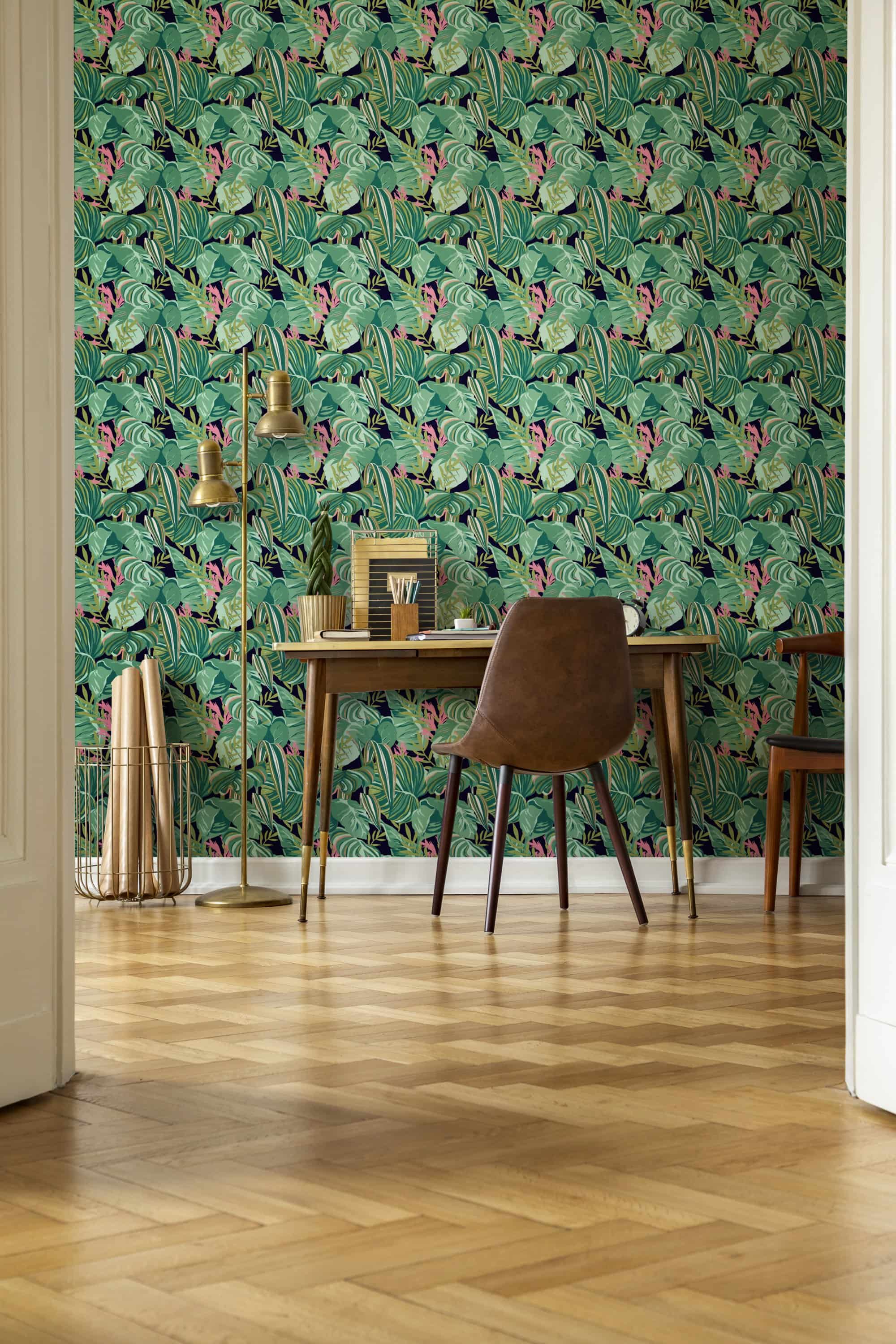Tapete TROPICAL FOLIAGE Anthracite-WP20366-MINDTHEGAP-MIND THE GAP Tapete TROPICAL FOLIAGE Anthracite von MINDTHEGAP aus der Kategorie MIND THE GAP mit der Artikelnummer WP20366