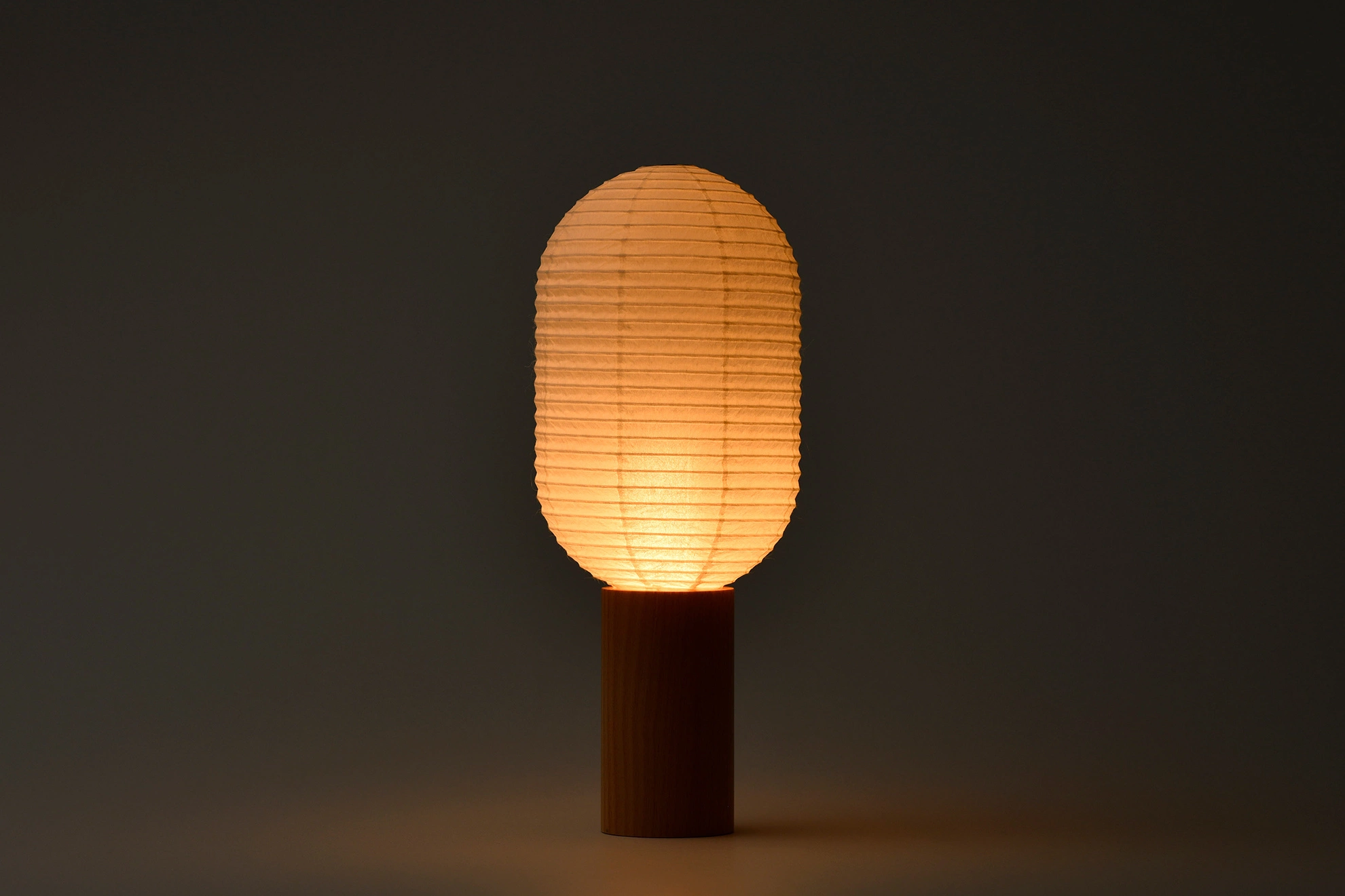 TORCHIN "Vertical" - Japanische Papierlampe von Shiraki Kougei