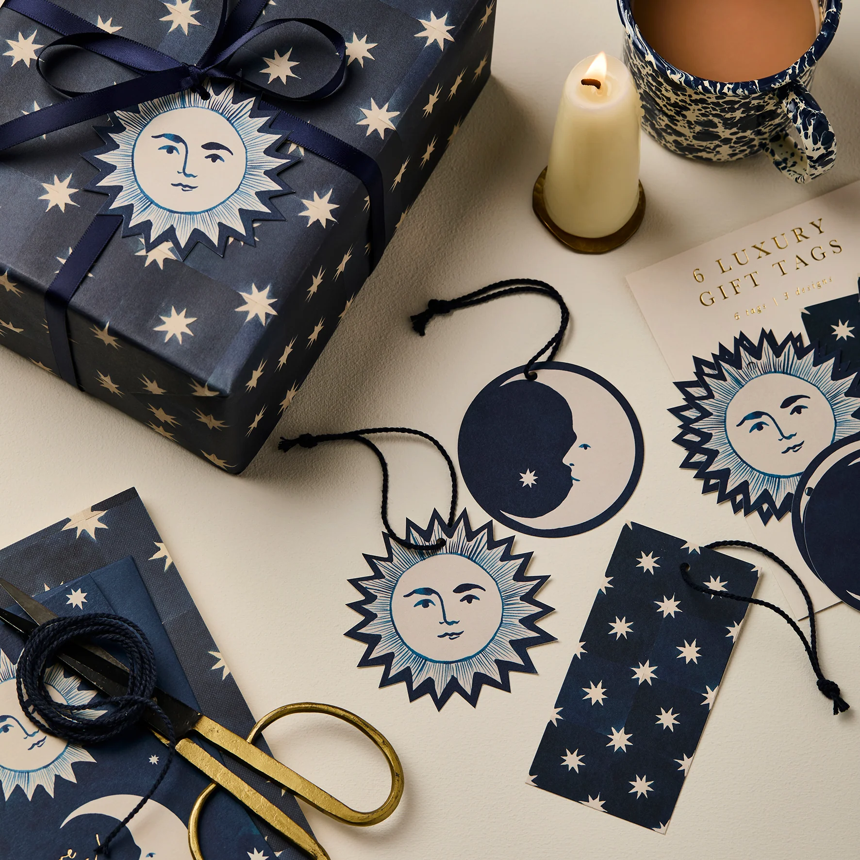 "Moon & Sun" Gift Tags von Wanderlust Paper Co. "Moon & Sun" Gift Tags von Wanderlust Paper Co.