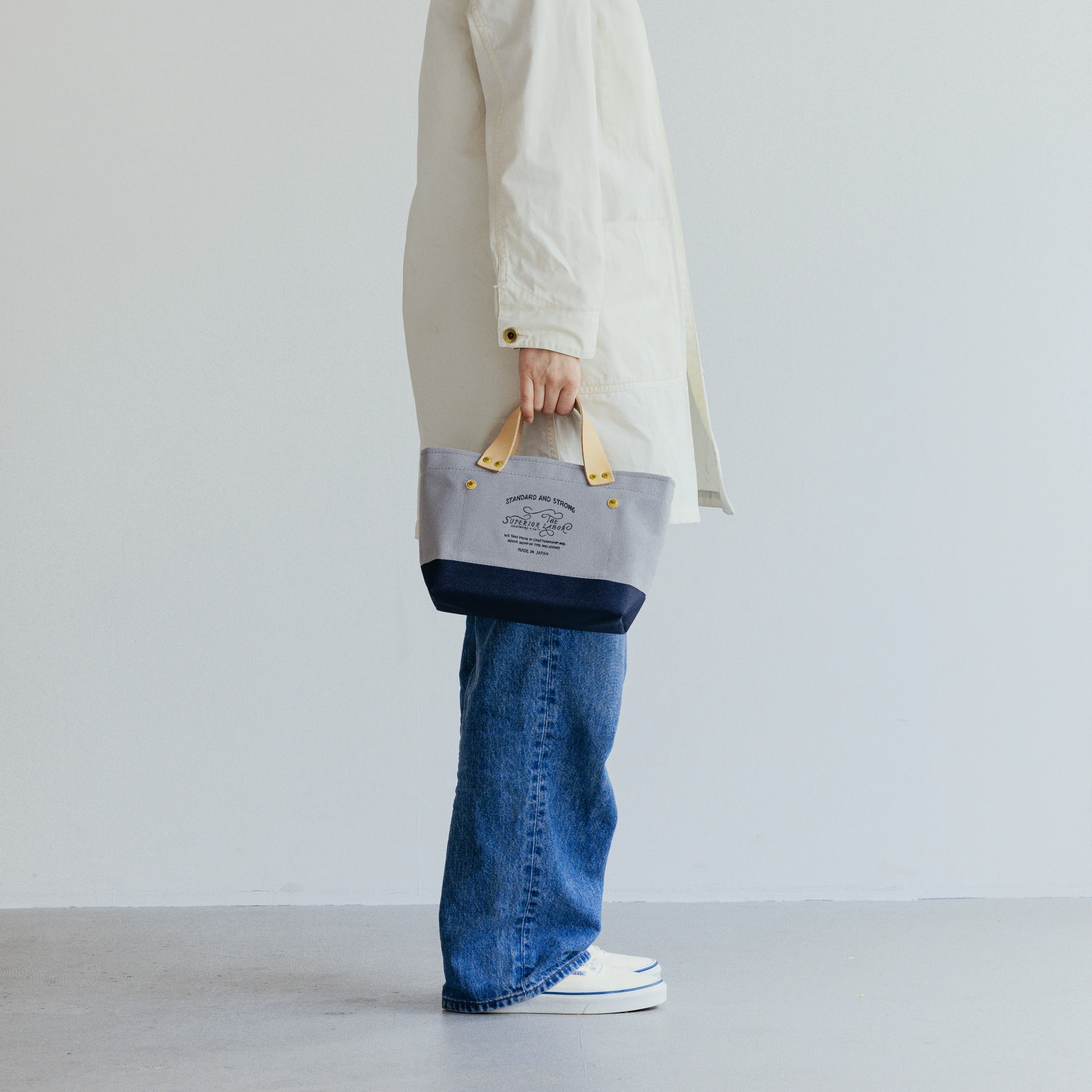 Engineer Bag Petite – Limited Edition Grey X Navy
