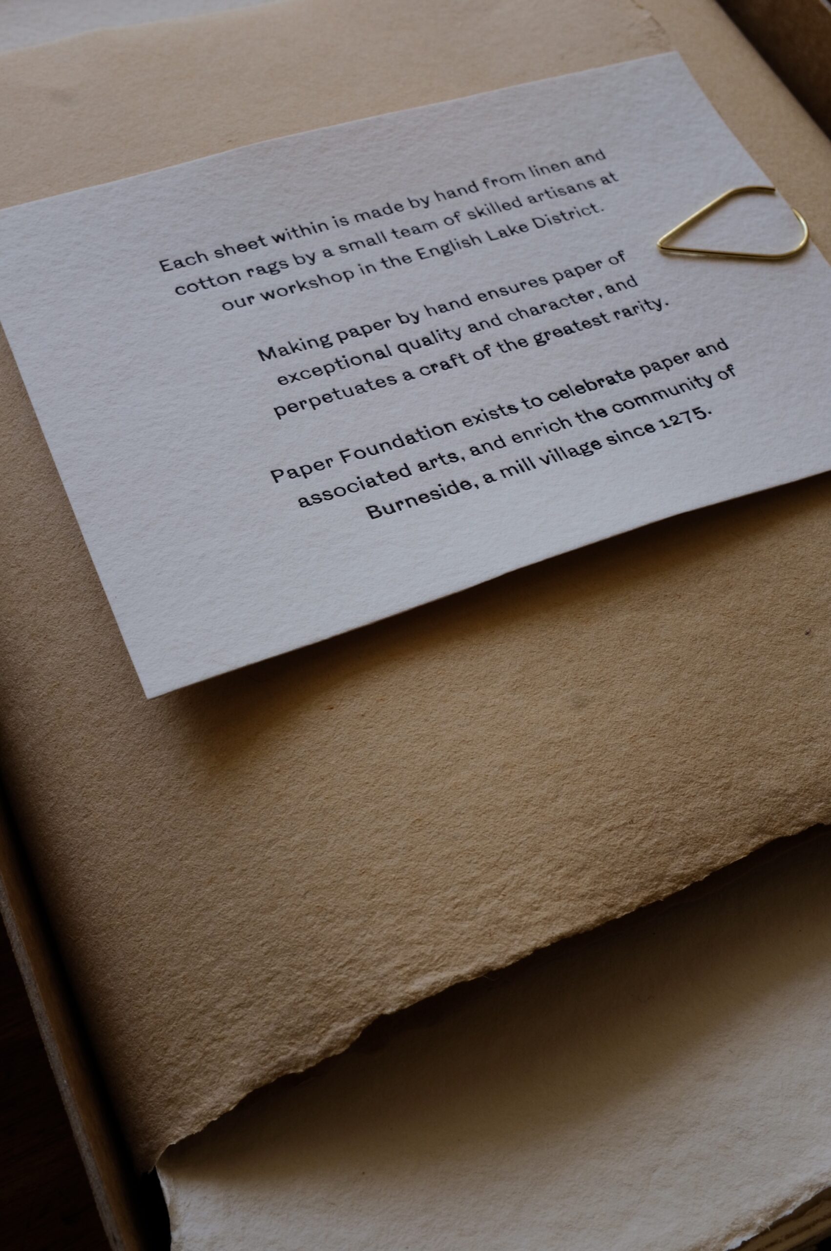 Paper Box - Handgeschöpfte Papiersammlung - L - Ivory - Paper Foundation
