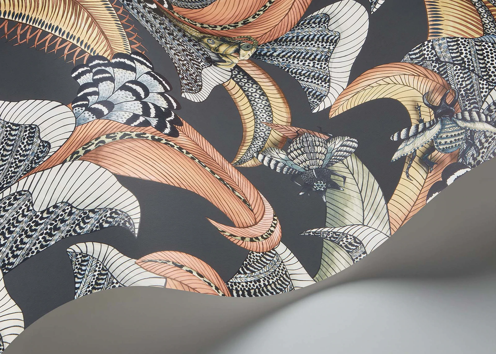 Hoopoe Leaves Tapete - 119/1005 - Cole&Son - Ardmore - Jabula-119-1005-Cole&Son-Ardmore Jabula Hoopoe Leaves Tapete - 119/1005 - Cole&Son - Ardmore - Jabula von Cole&Son aus der Kategorie Ardmore Jabula mit der Artikelnummer 119-1005