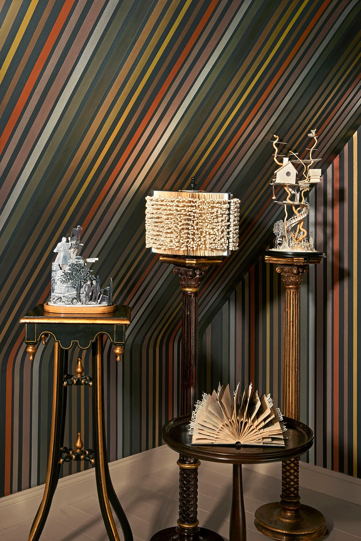 Carousel Stripe Tapete - 108/6031 - Cole&Son - Mariinsky Damask-108-6031-Cole&Son-Mariinsky Damask Carousel Stripe Tapete - 108/6031 - Cole&Son - Mariinsky Damask von Cole&Son aus der Kategorie Mariinsky Damask mit der Artikelnummer 108-6031