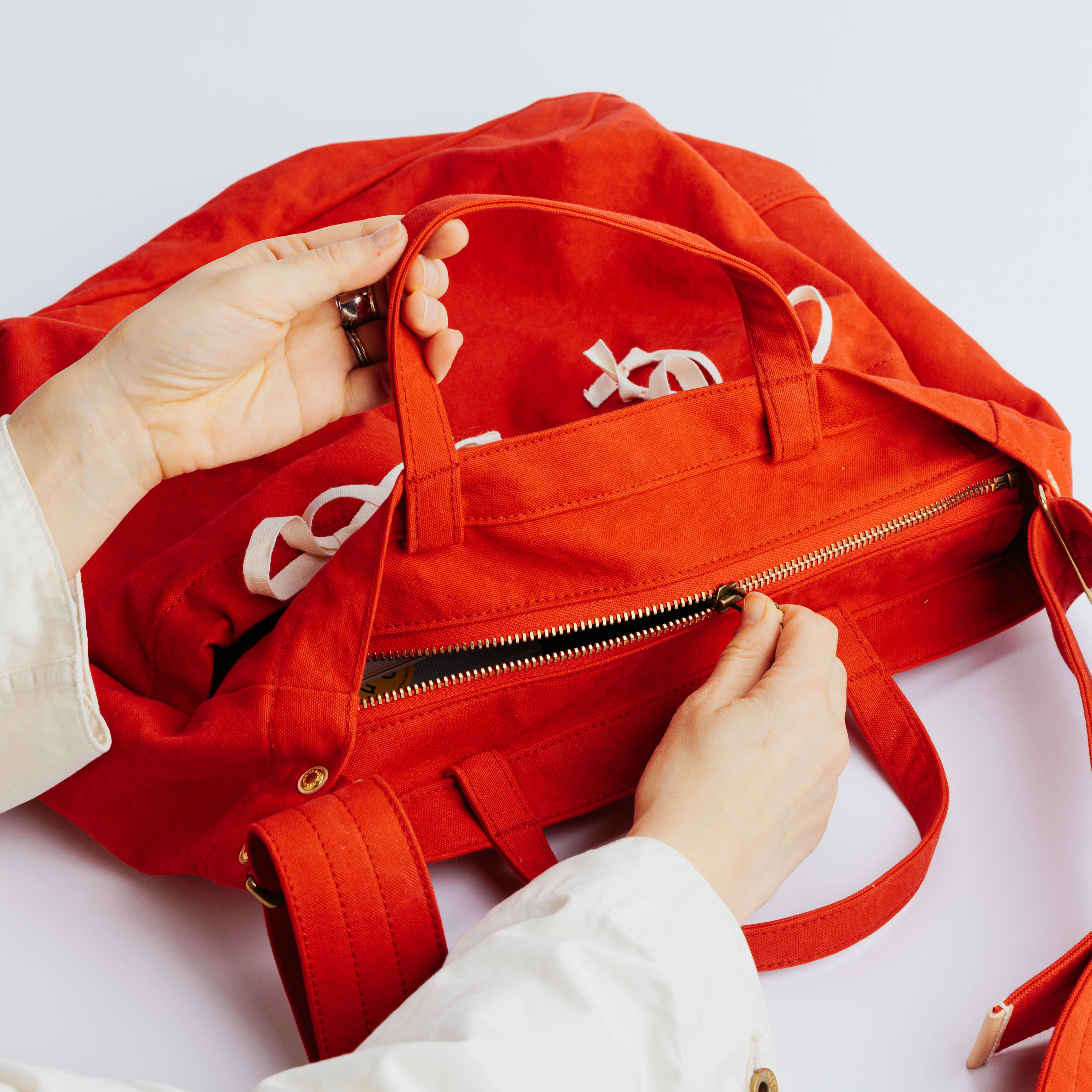 Two Pocket Shoulder Bag - Schultertasche aus Baumwolle - The Superior Labor - *Pre-order/Vorbestellung*