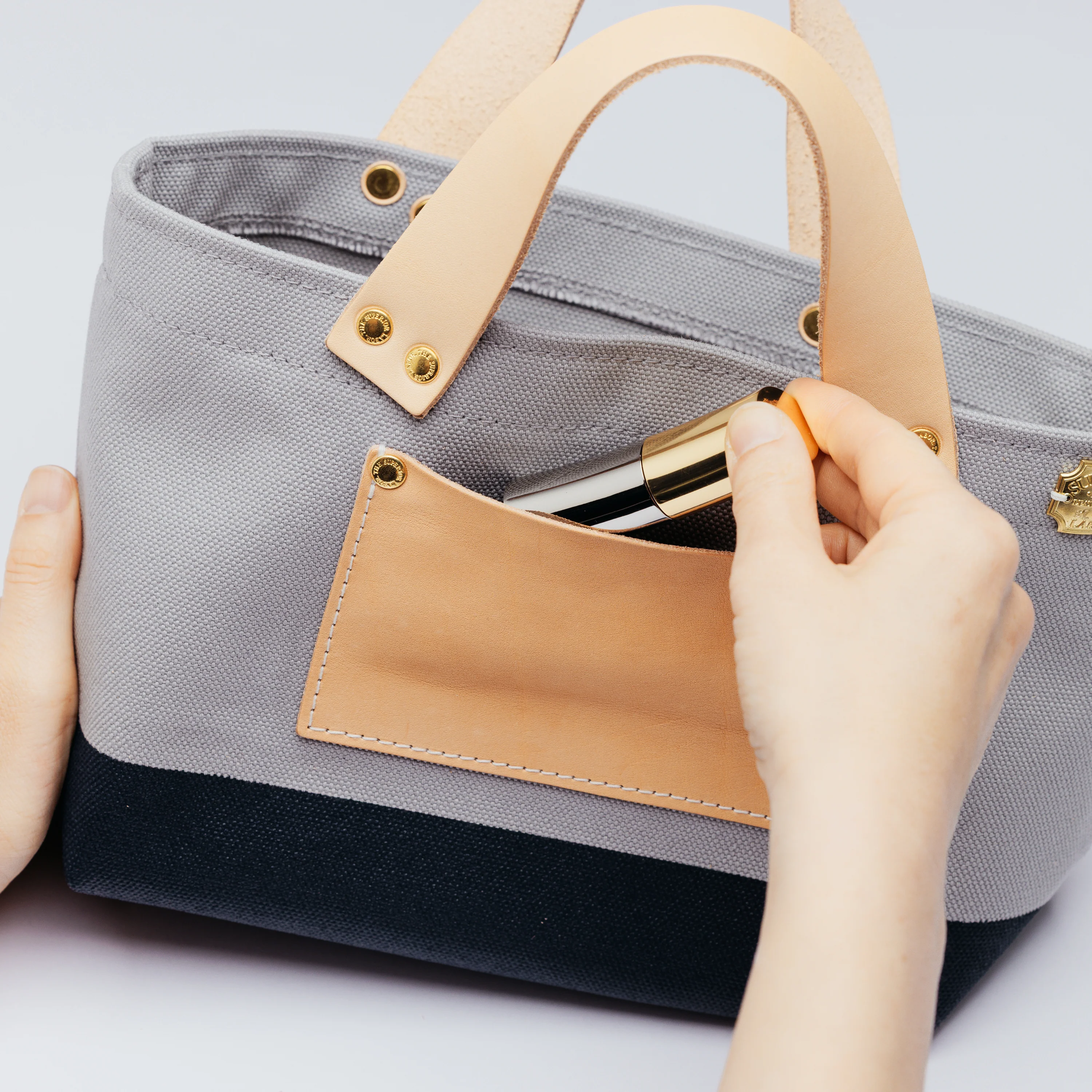 Engineer Bag Petite – Limited Edition Grey X Navy
