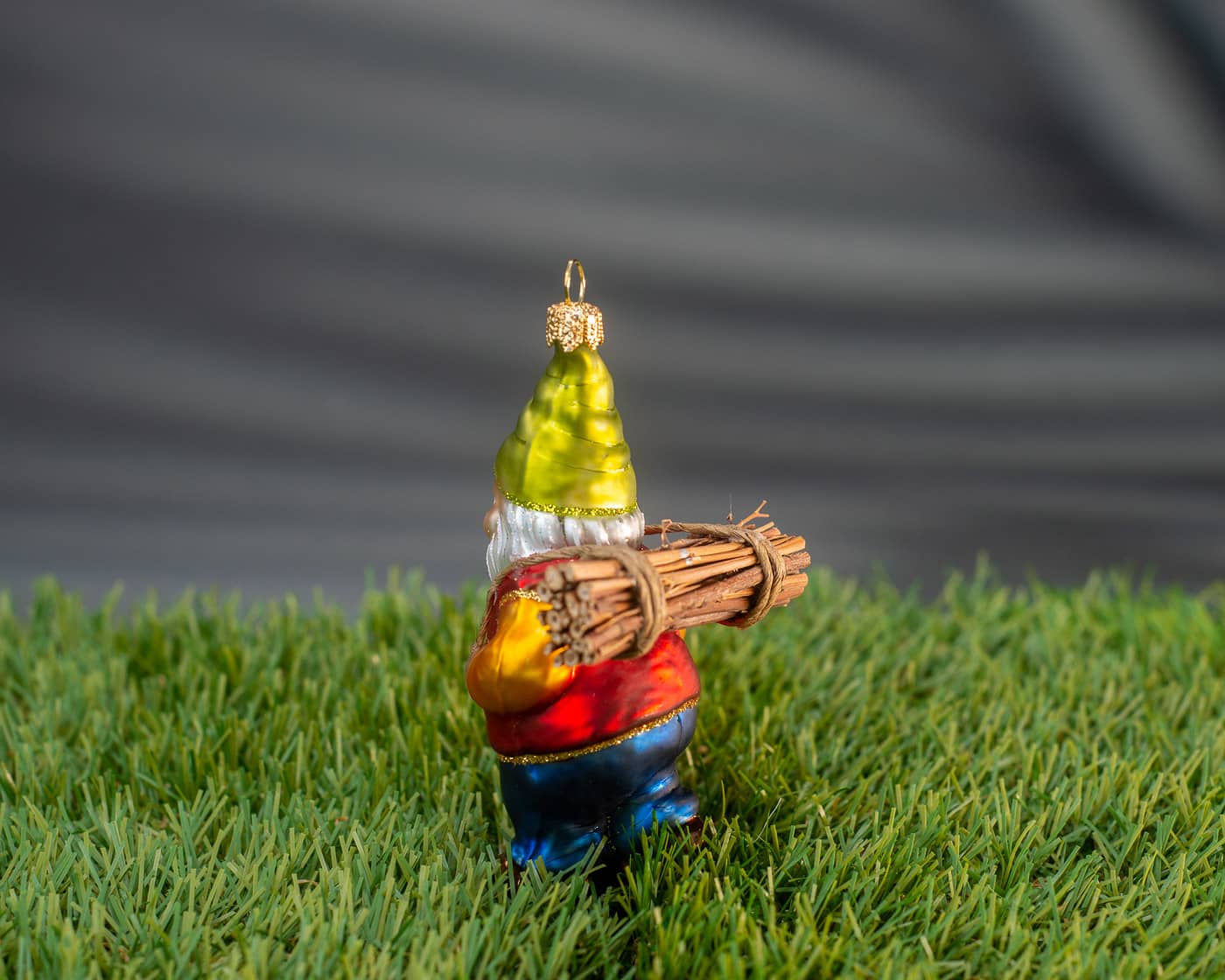 Gartenzwerg mit Reisig - Christbaumschmuck aus Glas-1641.01-Hanco-aus dem Garten Gartenzwerg mit Reisig - Christbaumschmuck aus Glas von Hanco aus der Kategorie aus dem Garten mit der Artikelnummer 1641.01