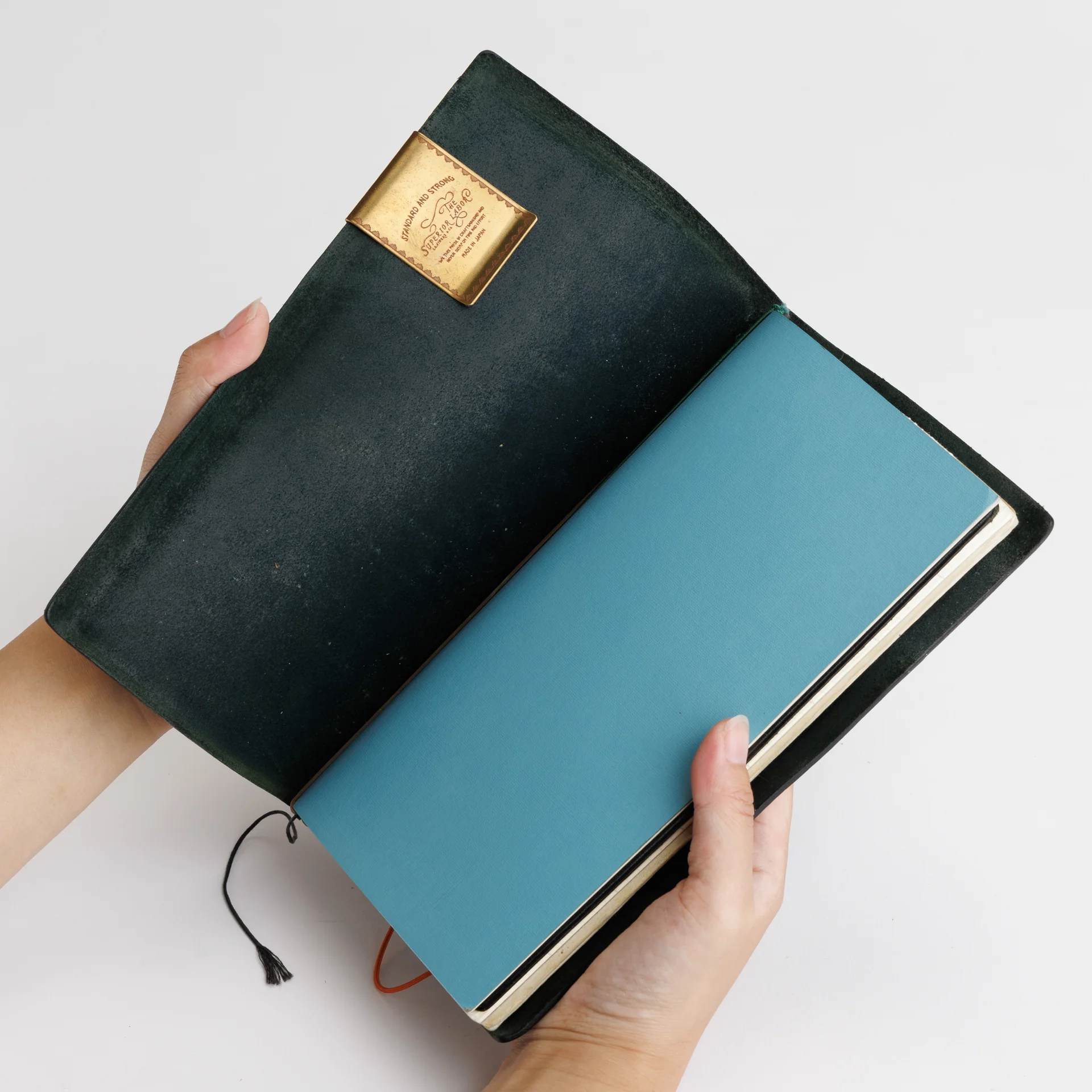 Clip Pen Holder - The Superior Labor Limited SS 2026 - *Pre-order/Vorbestellung*