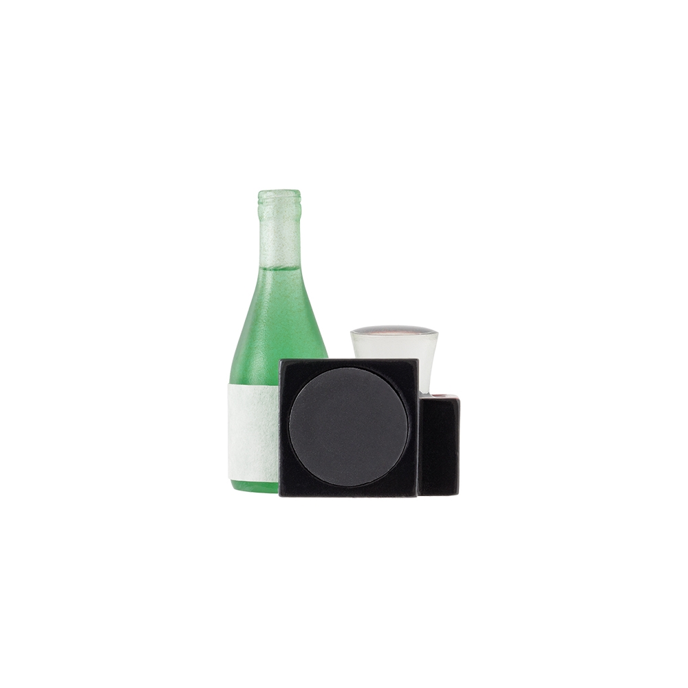 Japanese Sake - Miniature Magnet von Midori
