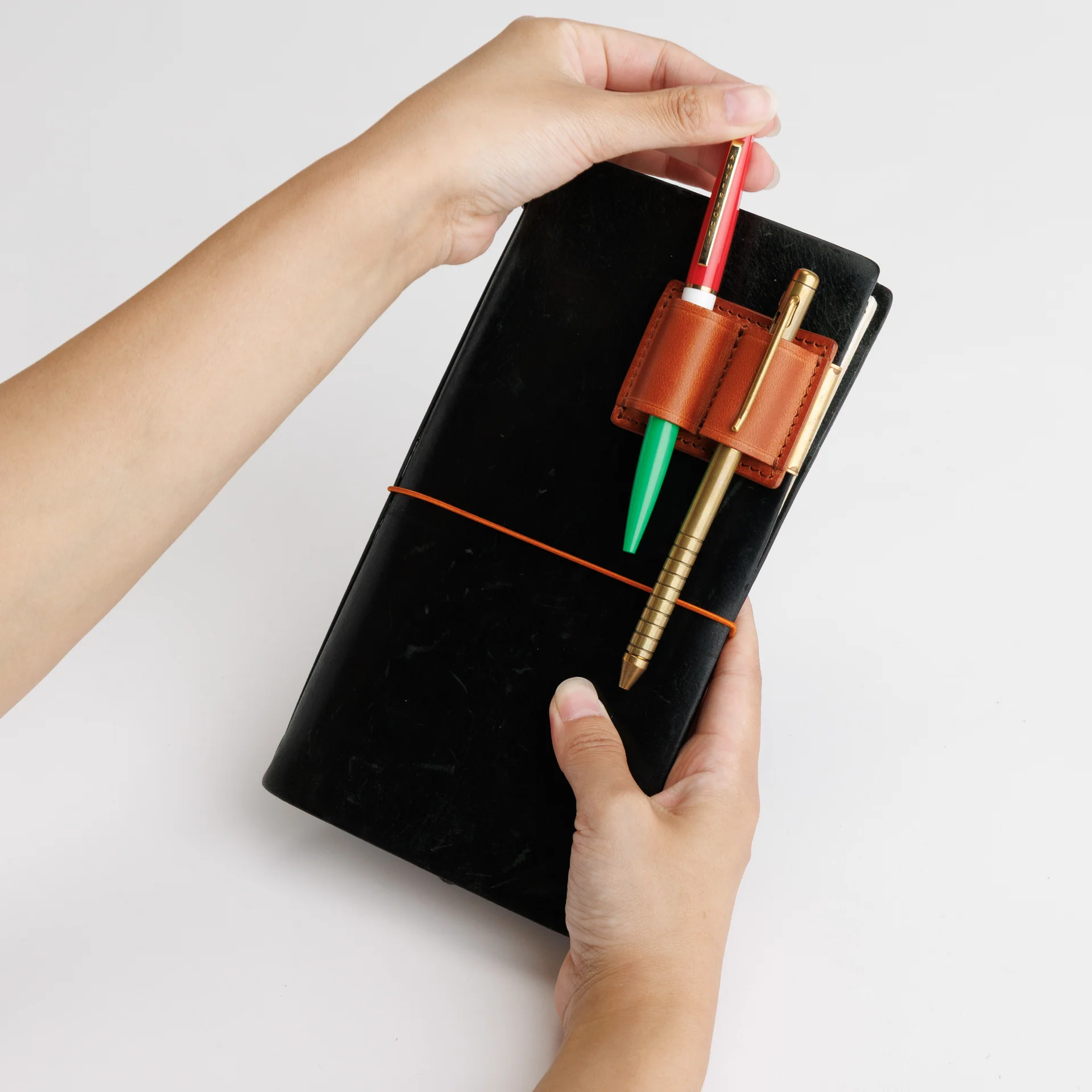 Clip Pen Holder - The Superior Labor Limited SS 2026 - *Pre-order/Vorbestellung*