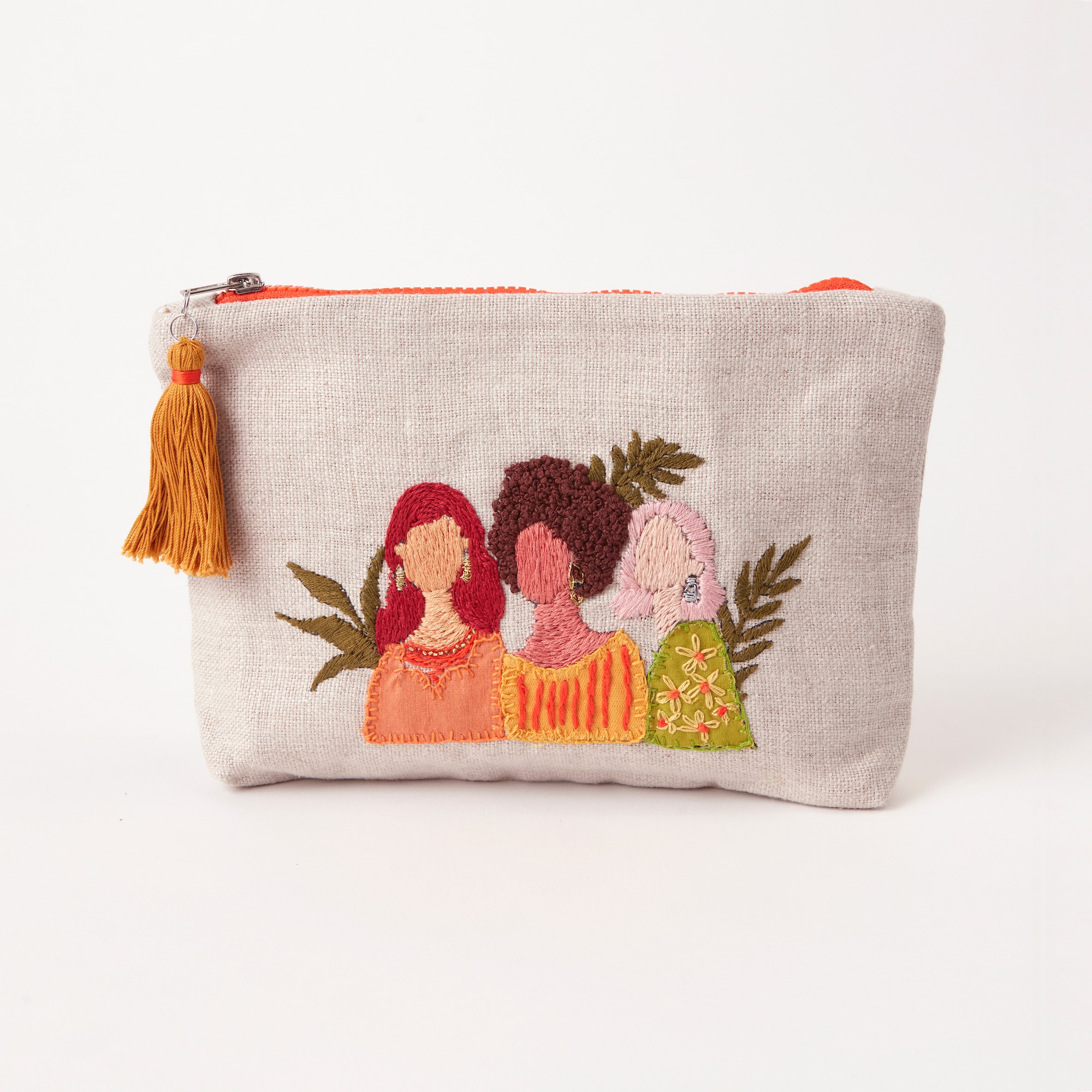 Pouch "Sisterhood" - Kulturbeutel von MADE51