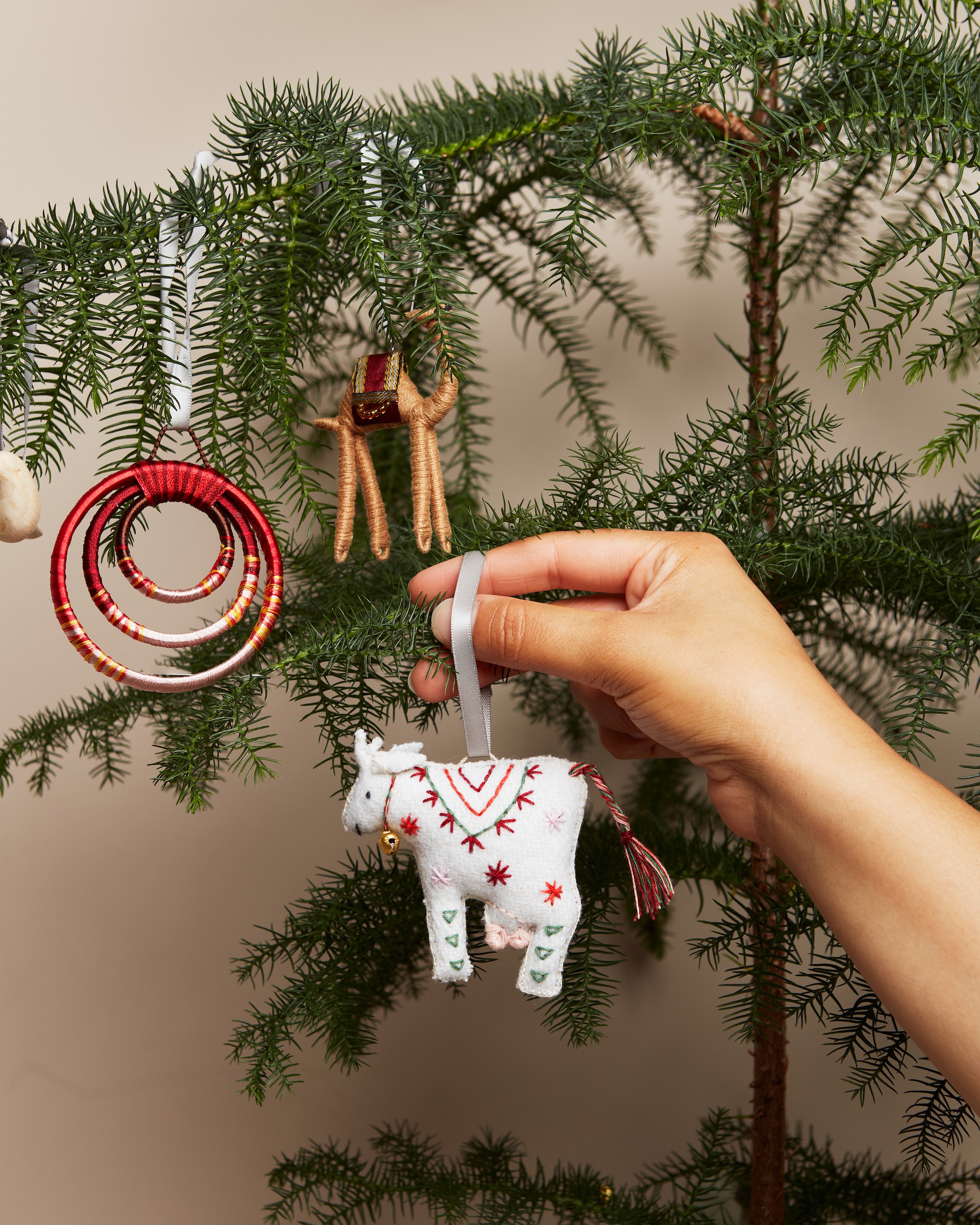 Anhänger "Generous Cow" - Holiday Collection von MADE51 Anhänger "Generous Cow" - Holiday Collection von MADE51