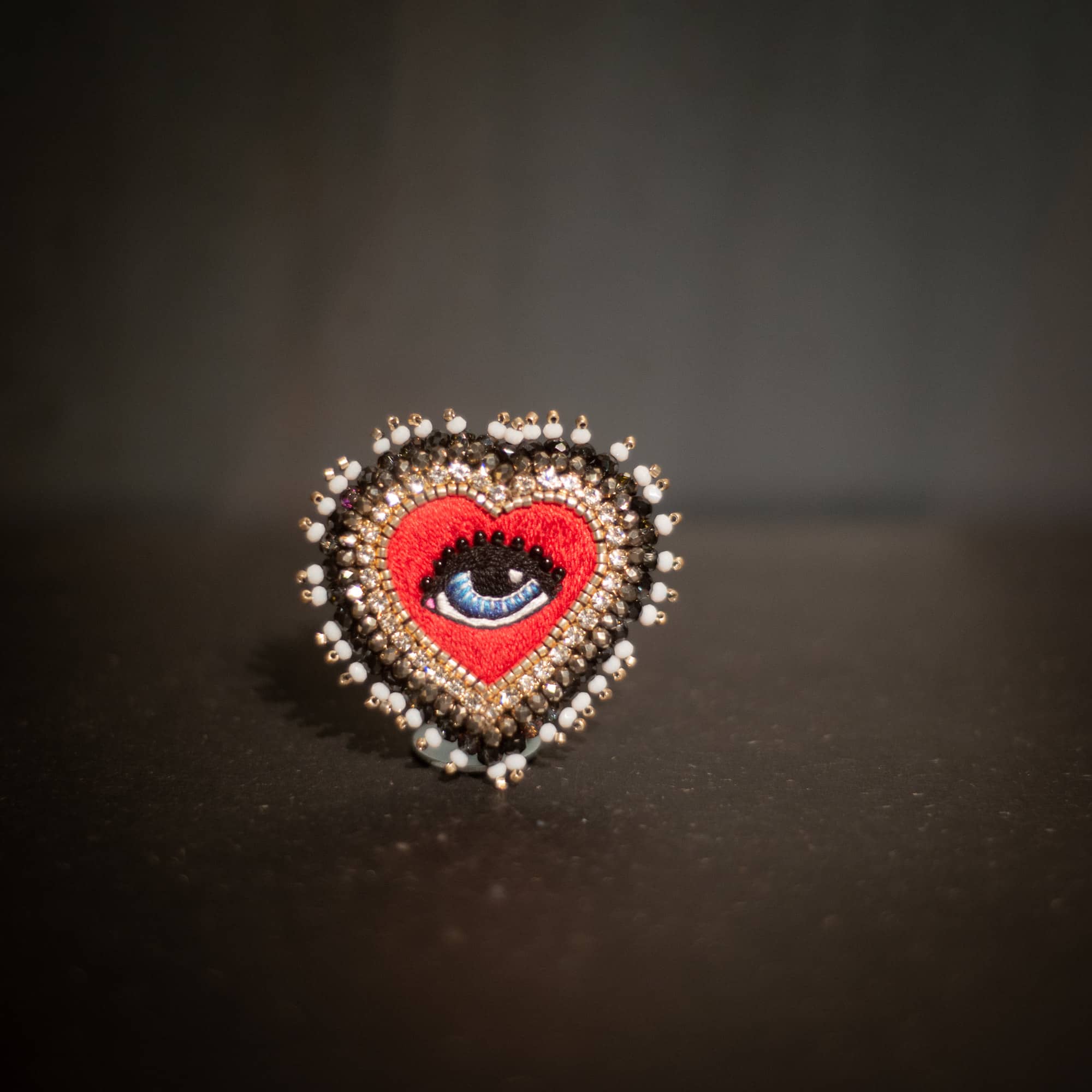 Brosche Herz - S-BR01-C03-S-Celeste Mogador-Broschen Brosche Herz - S von Celeste Mogador aus der Kategorie Broschen mit der Artikelnummer BR01-C03-S