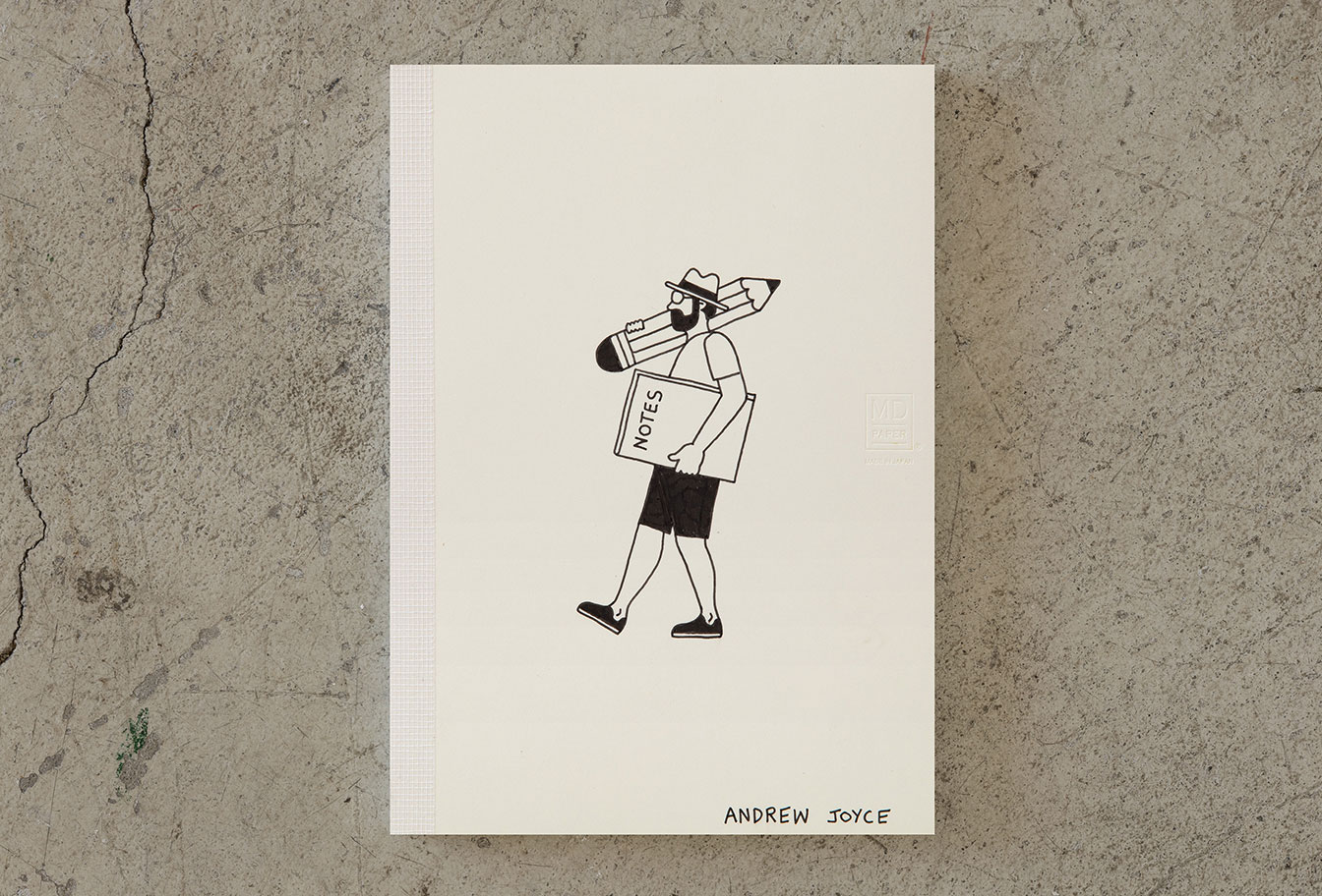 MD Notebook 15th – Edition Andrew Joyce - A6 - blanko / blank - Midori Notizbuch - limitiert MD Notebook 15th – Edition Andrew Joyce - A6 - blanko / blank - Midori Notizbuch - limitiert