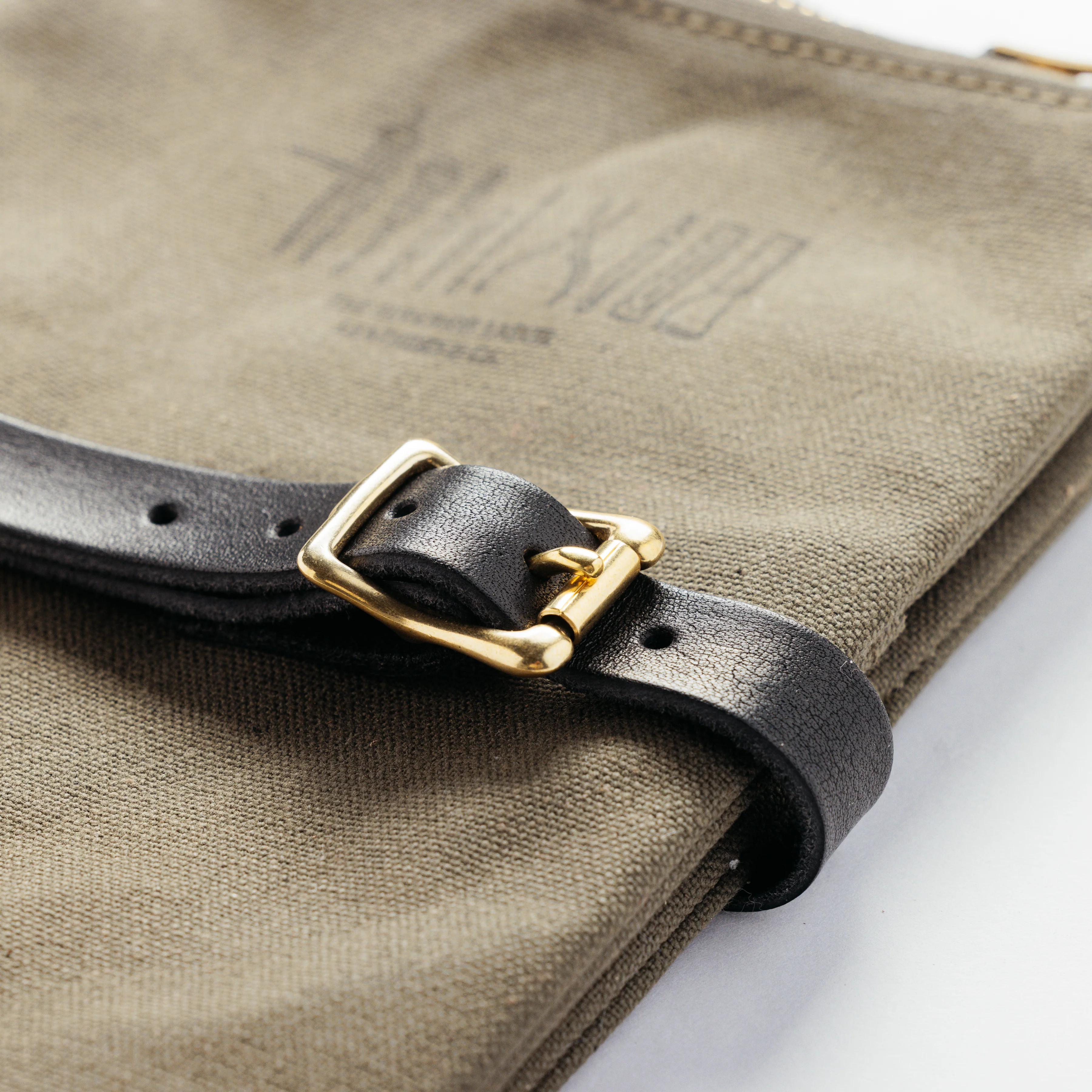 Paraffin Canvas Pen Case - Stiftetui aus Leinen - The Superior Labor - *Pre-order/Vorbestellung*