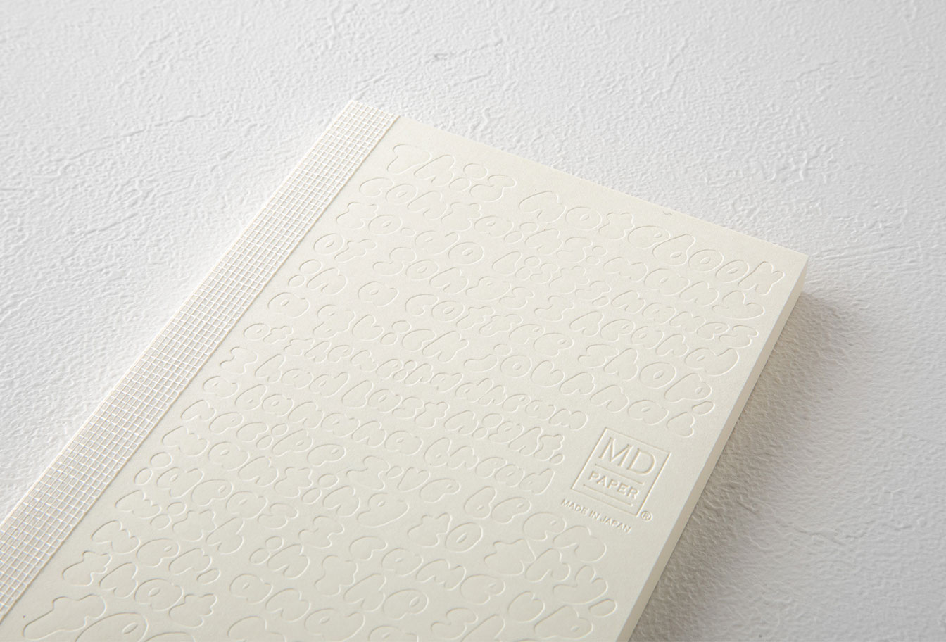 MD Notebook 15th – Edition Lindsay Arakawa - A6 - blanko / blank - Midori Notizbuch - limitiert MD Notebook 15th – Edition Lindsay Arakawa - A6 - blanko / blank - Midori Notizbuch - limitiert