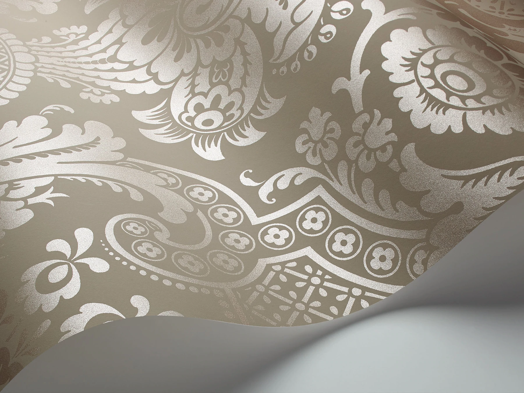 Carmen Tapete - 108/2009 - Cole&Son - Mariinsky Damask-108-2009-Cole&Son-Mariinsky Damask Carmen Tapete - 108/2009 - Cole&Son - Mariinsky Damask von Cole&Son aus der Kategorie Mariinsky Damask mit der Artikelnummer 108-2009