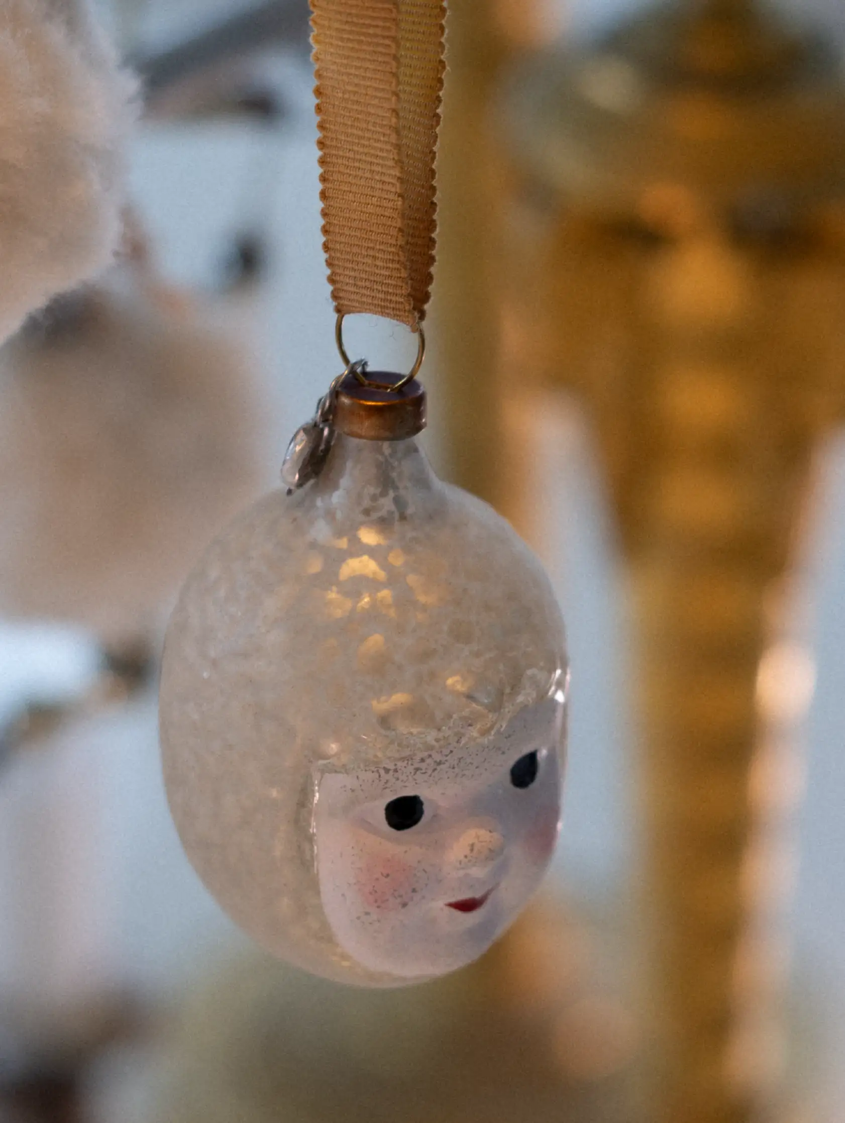 Glaskopf als Engelchen-Ornament - Deus Living Copenhagen