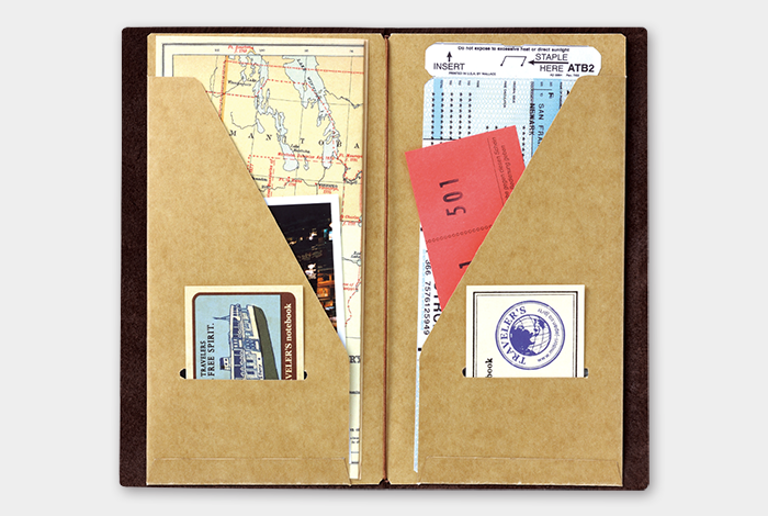 020 - Kraftpapier Folder - TRAVELER'S Notebook-14332006-TRAVELER'S COMPANY JAPAN-Einlagen und Zubehör für Größe "Regular" 020 - Kraftpapier Folder - TRAVELER'S Notebook von TRAVELER'S COMPANY JAPAN aus der Kategorie Einlagen und Zubehör für Größe "Regular" mit der Artikelnummer 14332006