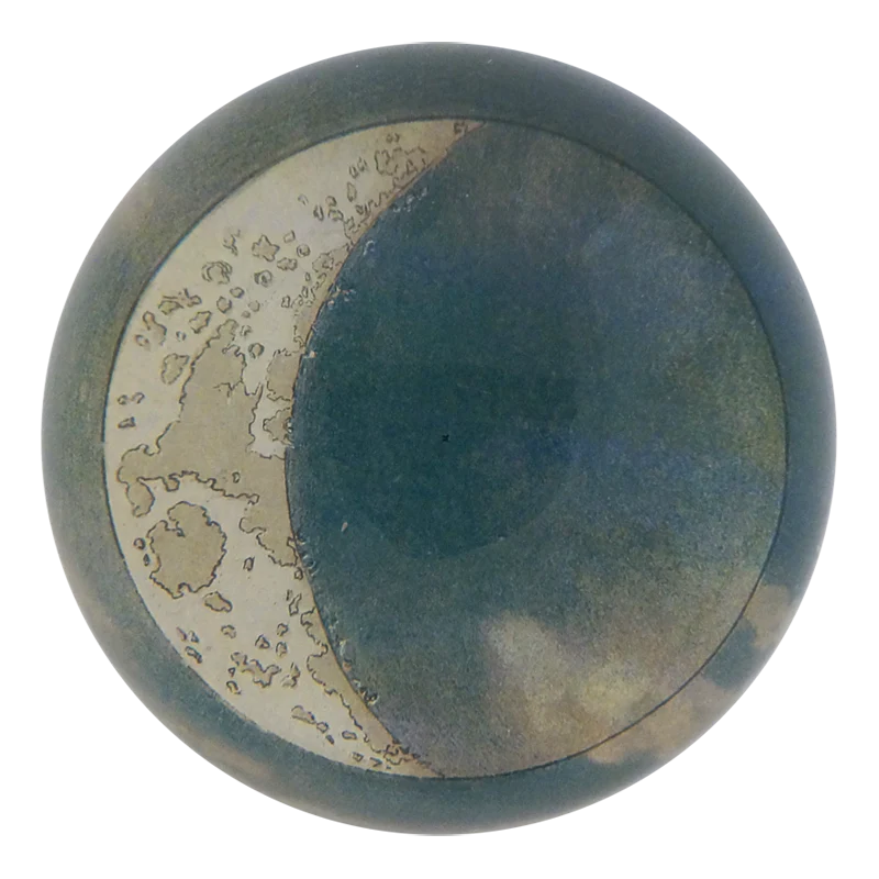Blue Crescent - Briefbeschwerer - Dome Paperweight von John Derian-CDPBLC-John Derian-Paperweights - John Derian Blue Crescent - Briefbeschwerer - Dome Paperweight von John Derian von John Derian aus der Kategorie Paperweights - John Derian mit der Artikelnummer CDPBLC