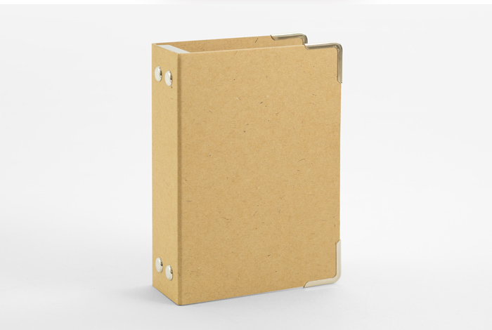 016 - Sammelordner - TRAVELER'S Notebook Passport-14407006-TRAVELER'S COMPANY JAPAN-Einlagen und Zubehör für Größe "Passport" 016 - Sammelordner - TRAVELER'S Notebook Passport von TRAVELER'S COMPANY JAPAN aus der Kategorie Einlagen und Zubehör für Größe "Passport" mit der Artikelnummer 14407006