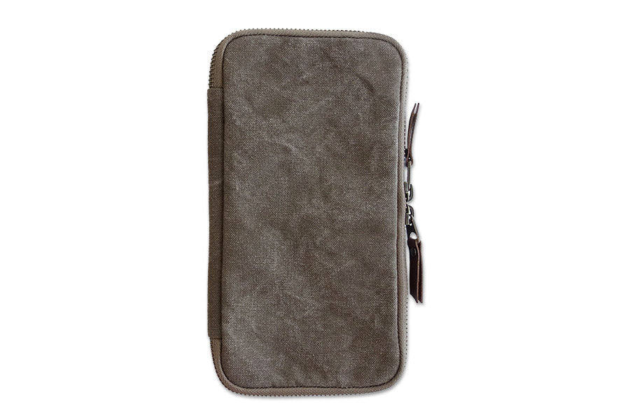 FLAT tool case / Pen - Brown - Stifteetui von Yuruliku