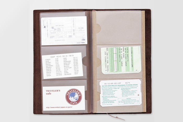 007 - Card File - TRAVELER'S Notebook Refill von TRAVELER'S COMPANY JAPAN aus der Kategorie Einlagen und Zubehör für Größe "Regular" mit der Artikelnummer 14301006