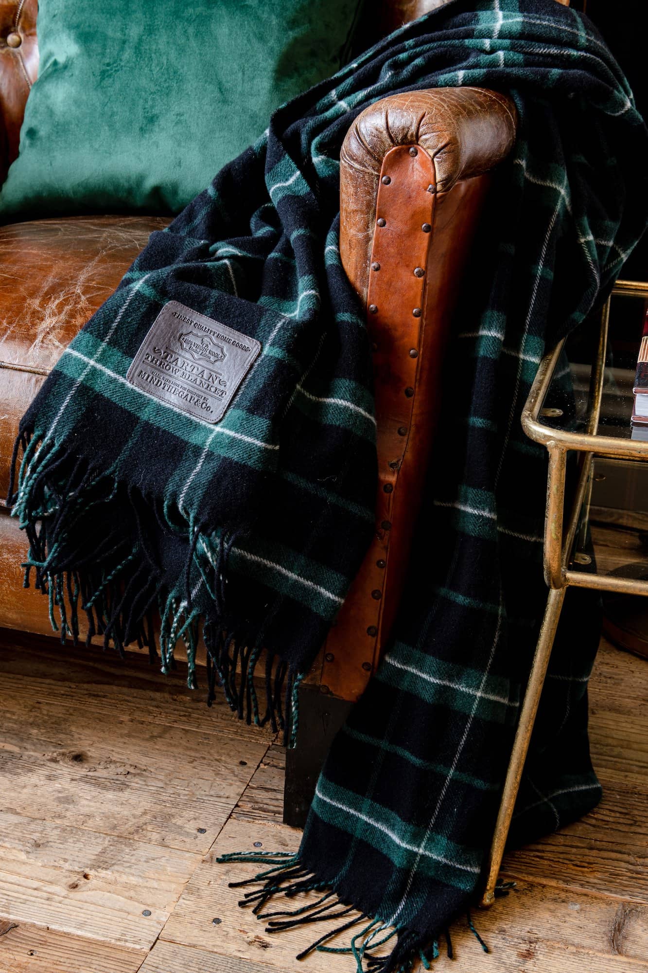 GILROY Karierte Decke - Plaid Throw Blanket von MINDTHEGAP aus der Kategorie Decken mit der Artikelnummer WDS1TB