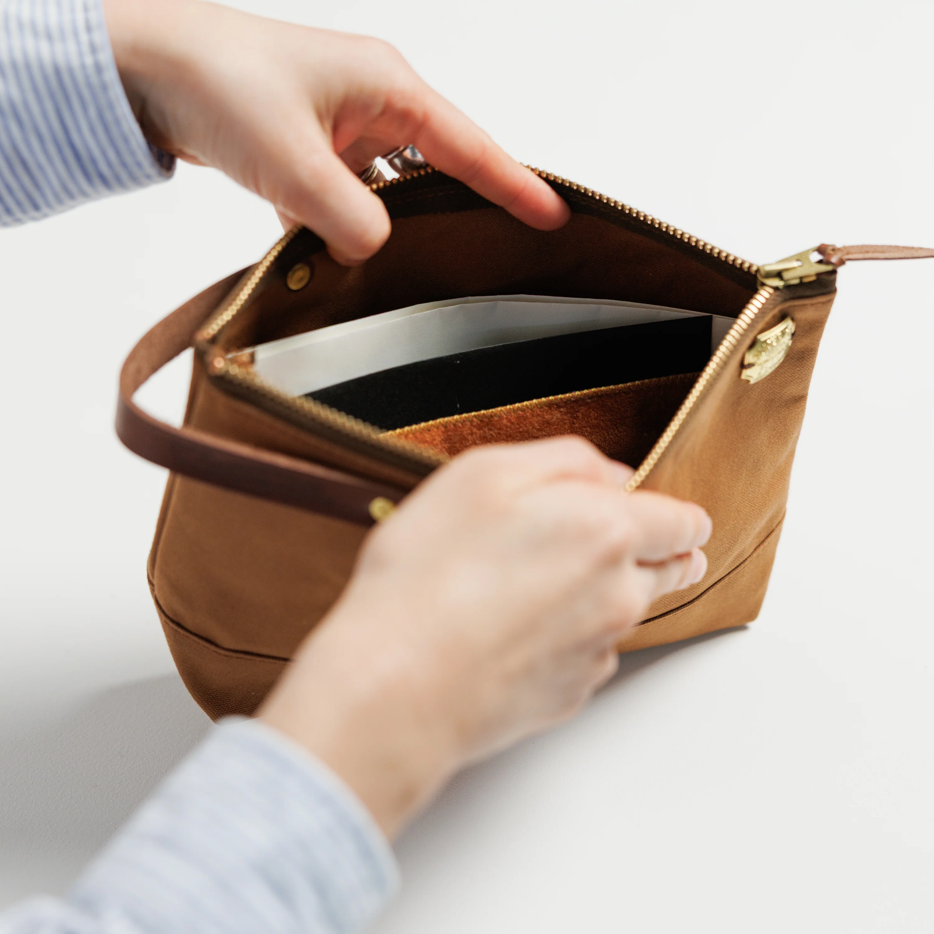 Paraffin Canvas Pouch - #03 - The Superior Labor Limited 2026-2027 - *Pre-order/Vorbestellung*