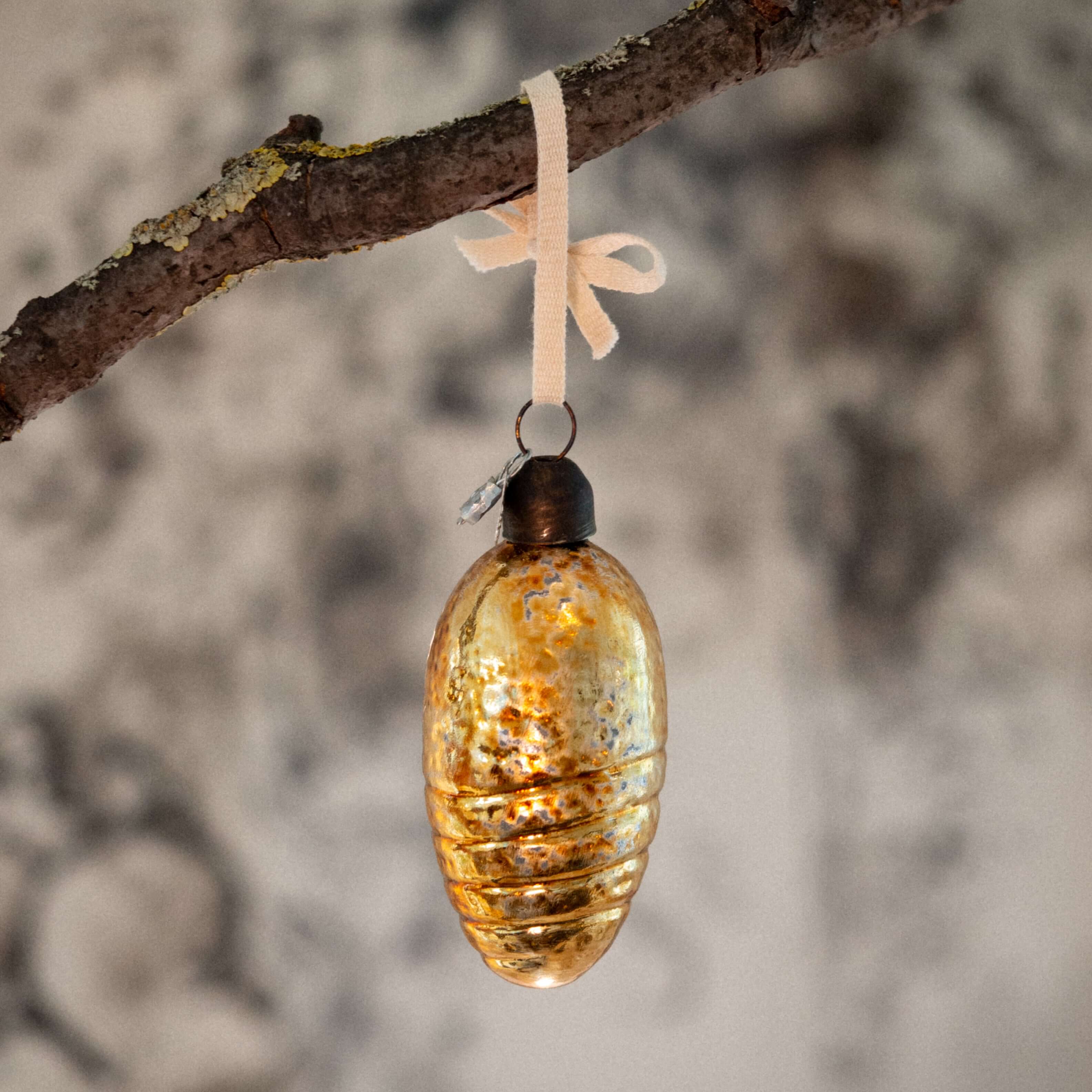 Glasornament „Gewickeltes Baby“ mit Schnuller - Deus Living Copenhagen
