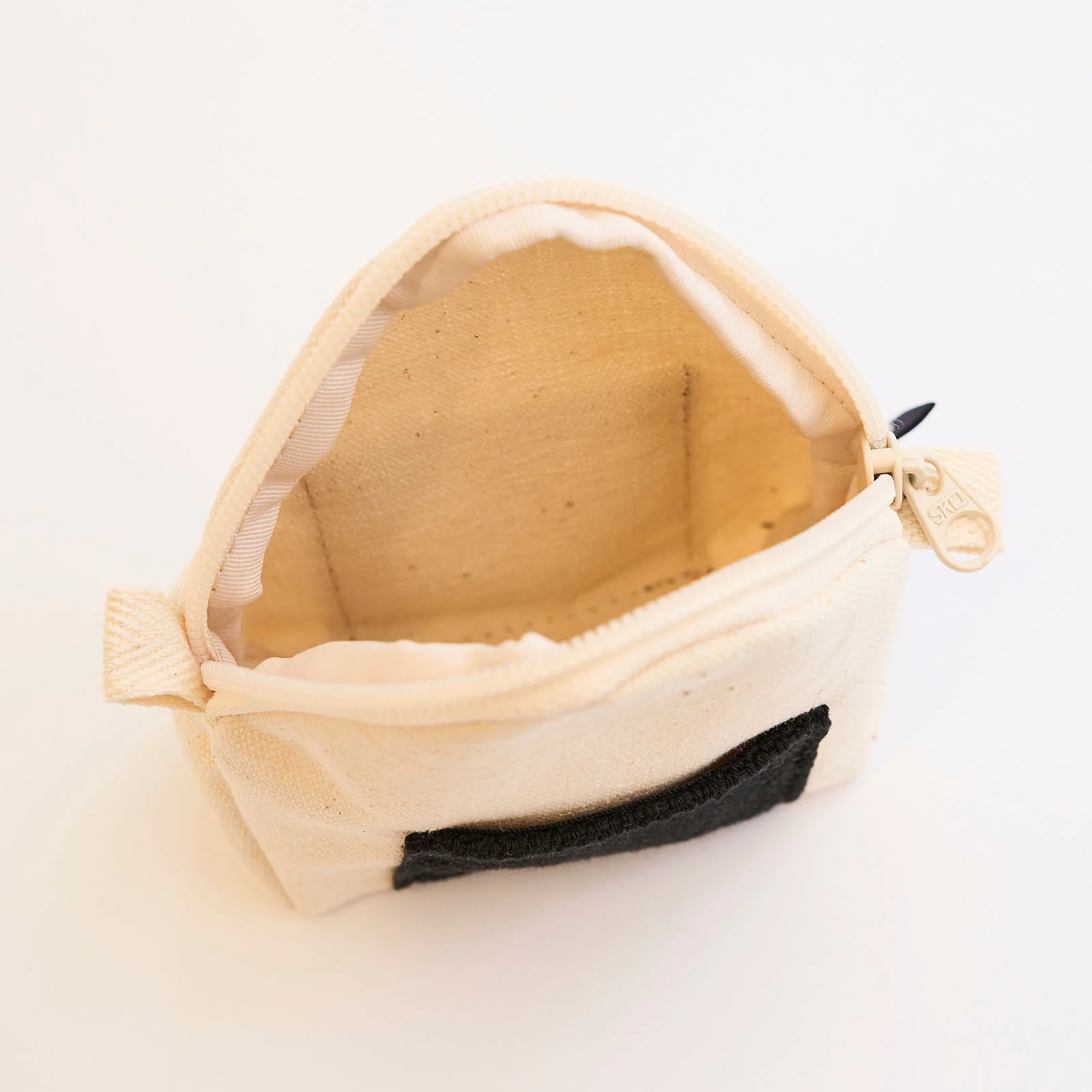 Omusubi Pouch - Kleine Tasche von MAEKAKE by Anything Co. X Omosubi Gonbei