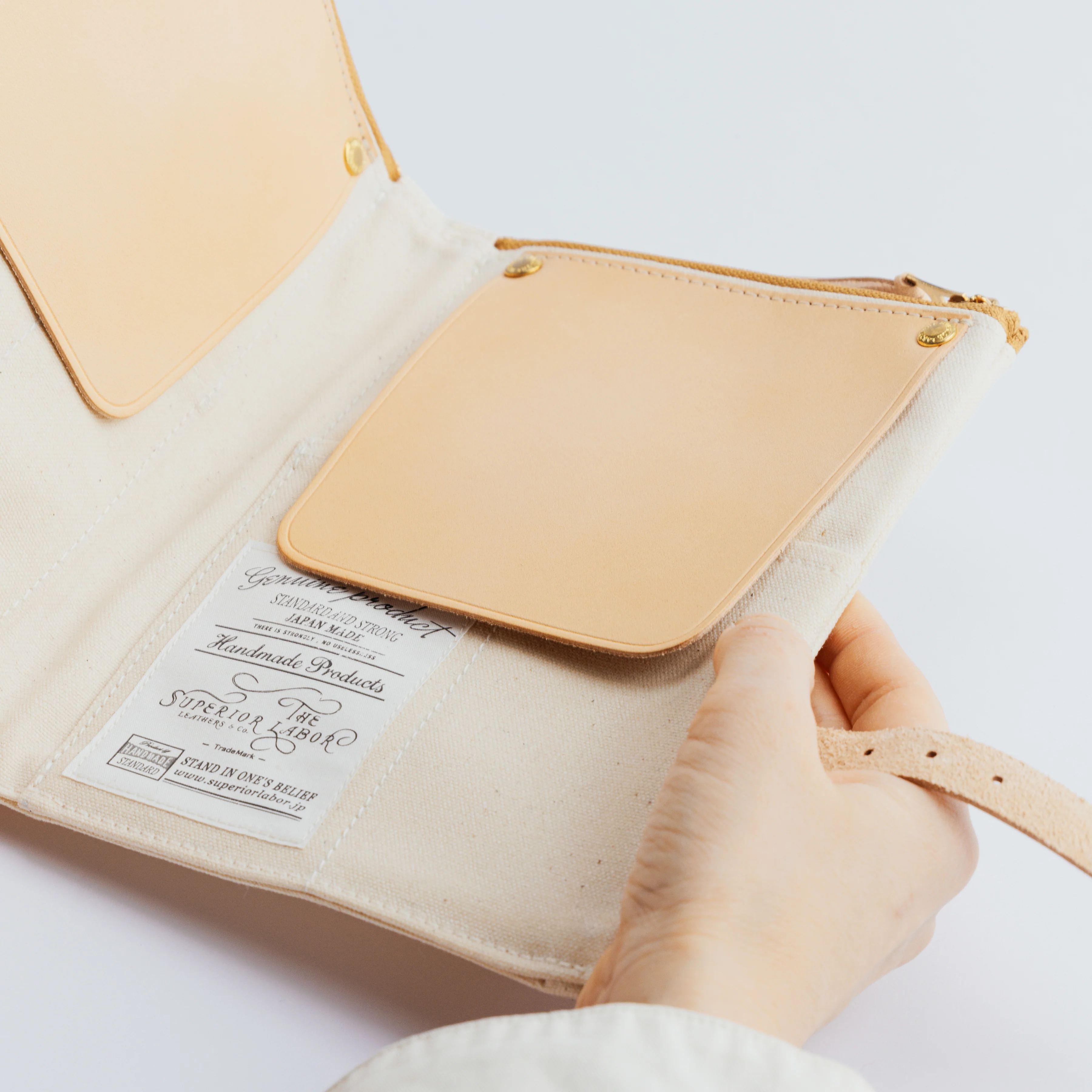Paraffin Canvas Pen Case - Stiftetui aus Leinen - The Superior Labor - *Pre-order/Vorbestellung* Paraffin Canvas Pen Case - Stiftetui aus Leinen - The Superior Labor - *Pre-order/Vorbestellung*