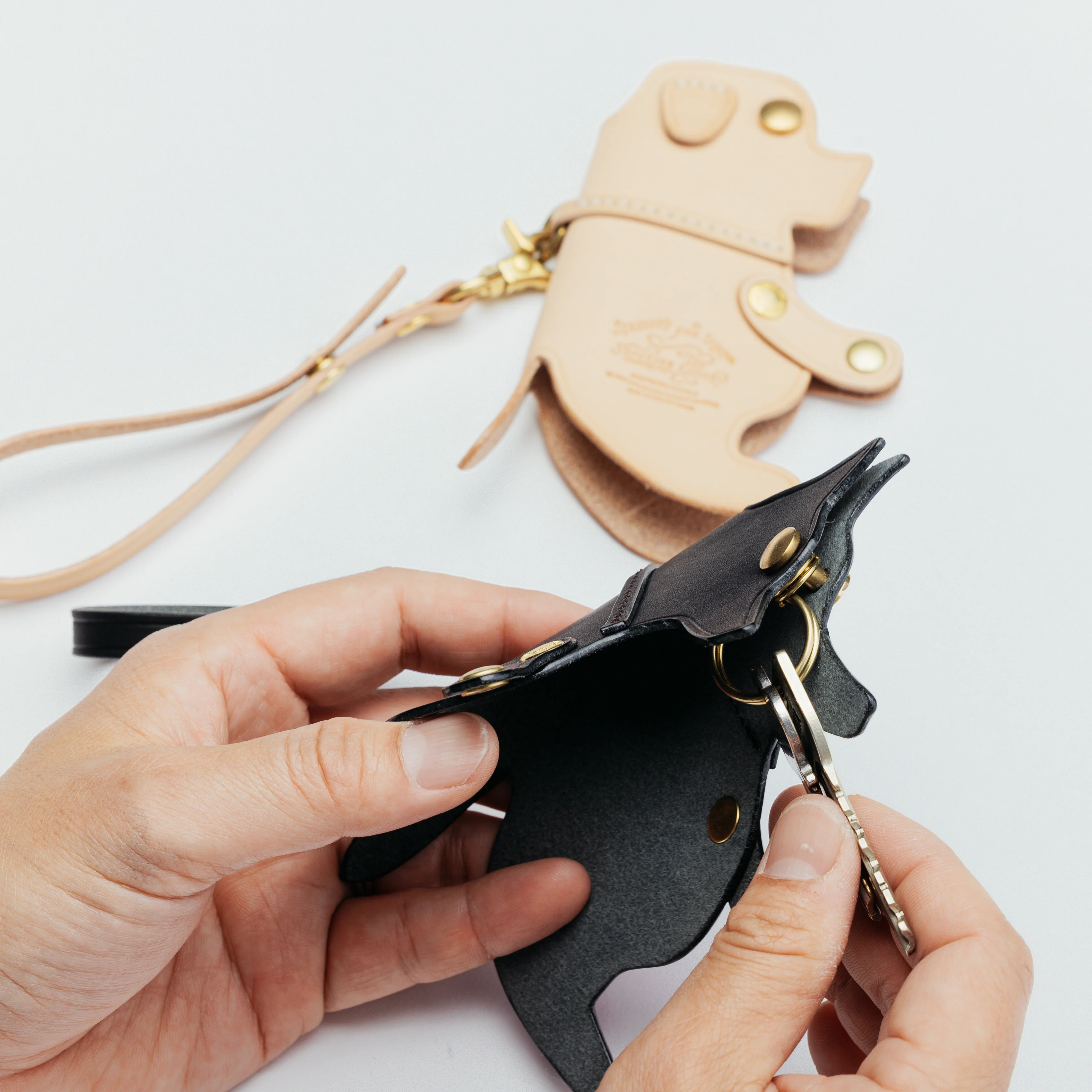 "Grand" Key Case - Schlüsselbund Schäferhund - The Superior Labor - *Pre-order/Vorbestellung*