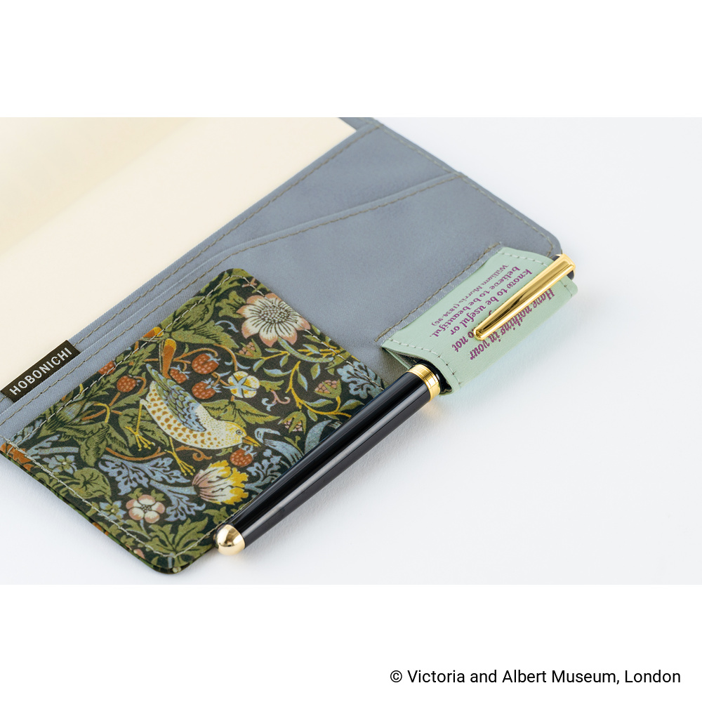 Hülle A6 Original – V&A Series: Strawberry Thief | Hobonichi
