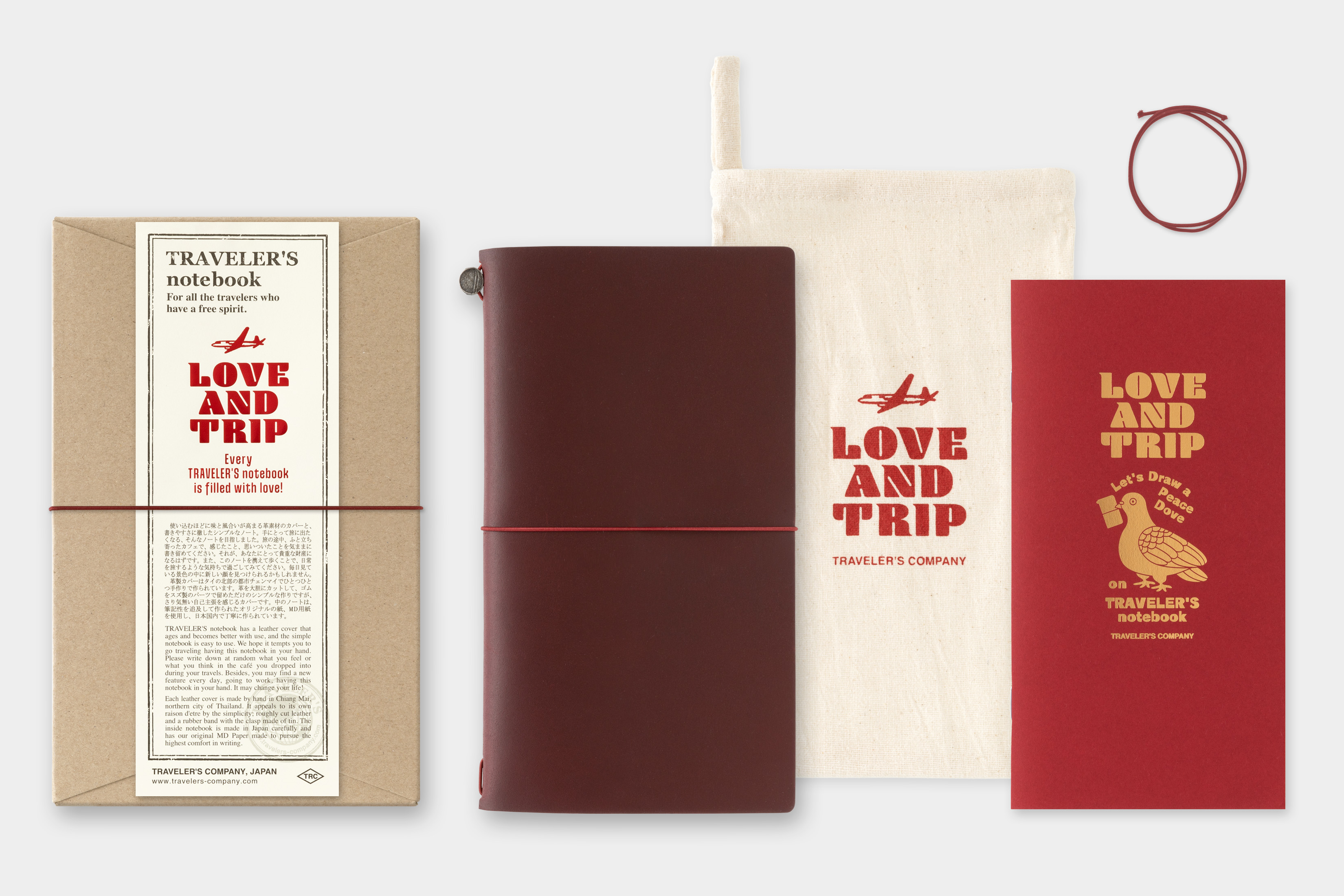 TRAVELER'S Notebook "Love and Trip" Burgundy - Limited Edition TRAVELER'S Notebook "Love and Trip" Burgundy - Limited Edition