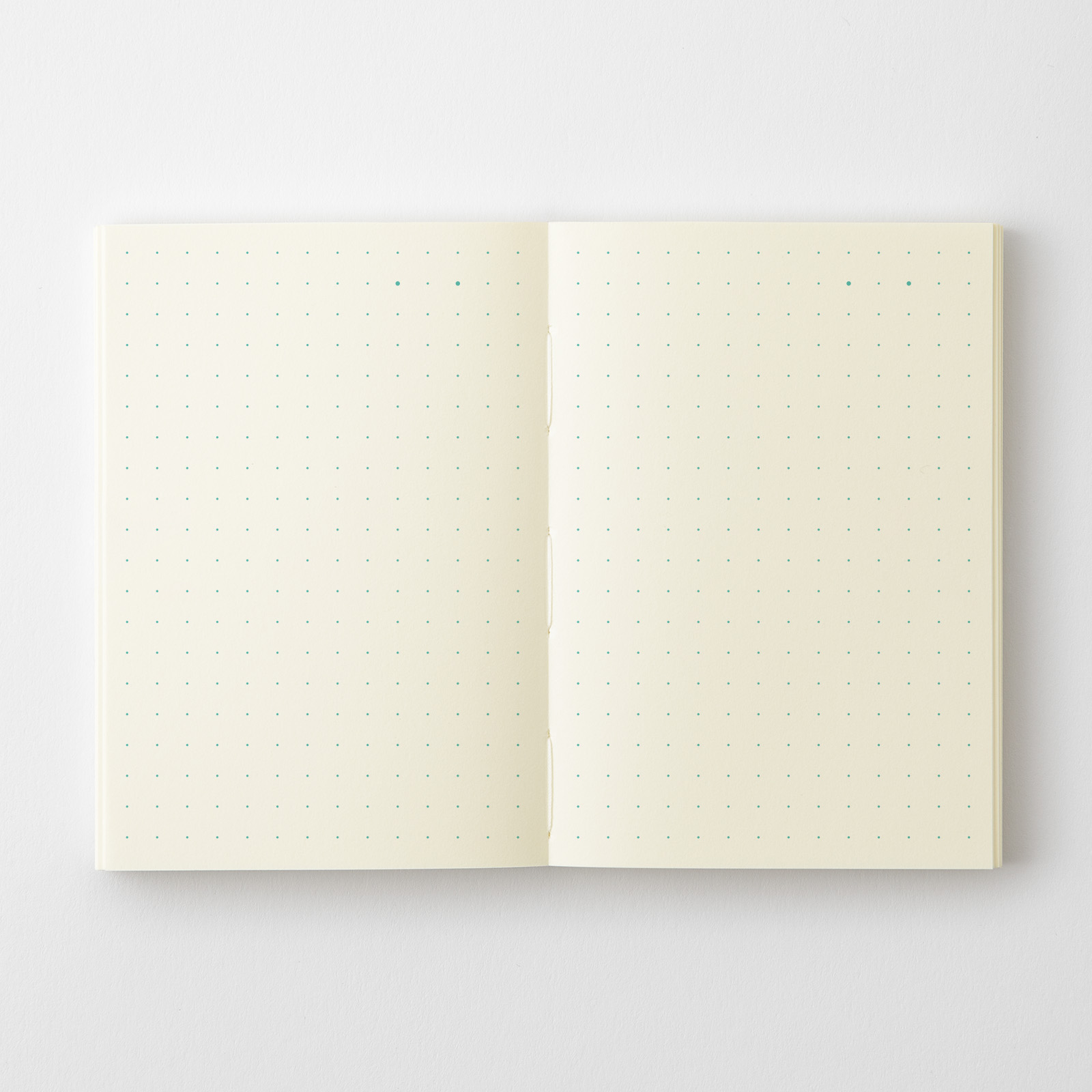 MD Notebook - A7 - Dot Grid - Midori Notizbuch