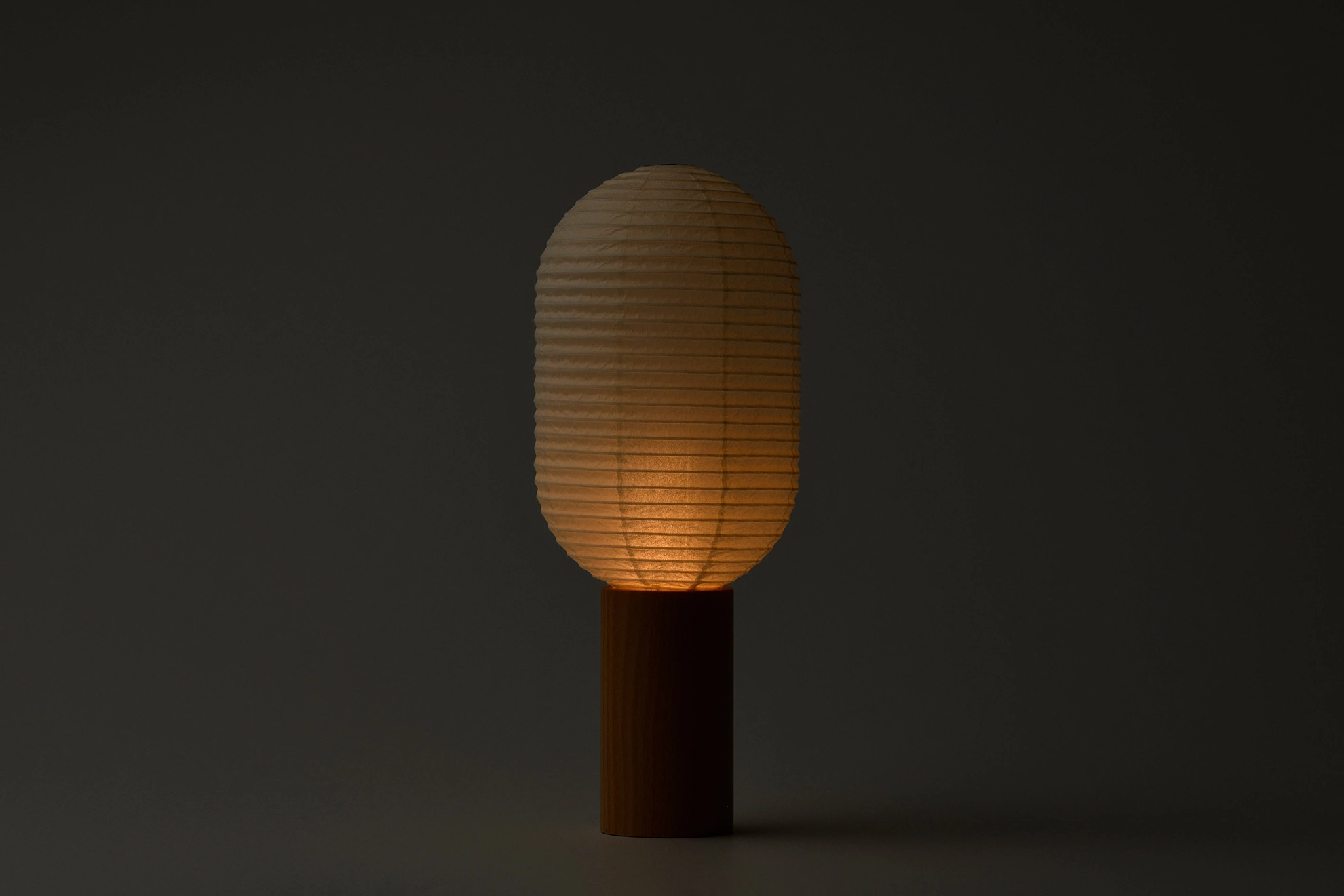 TORCHIN "Vertical" - Japanische Papierlampe von Shiraki Kougei