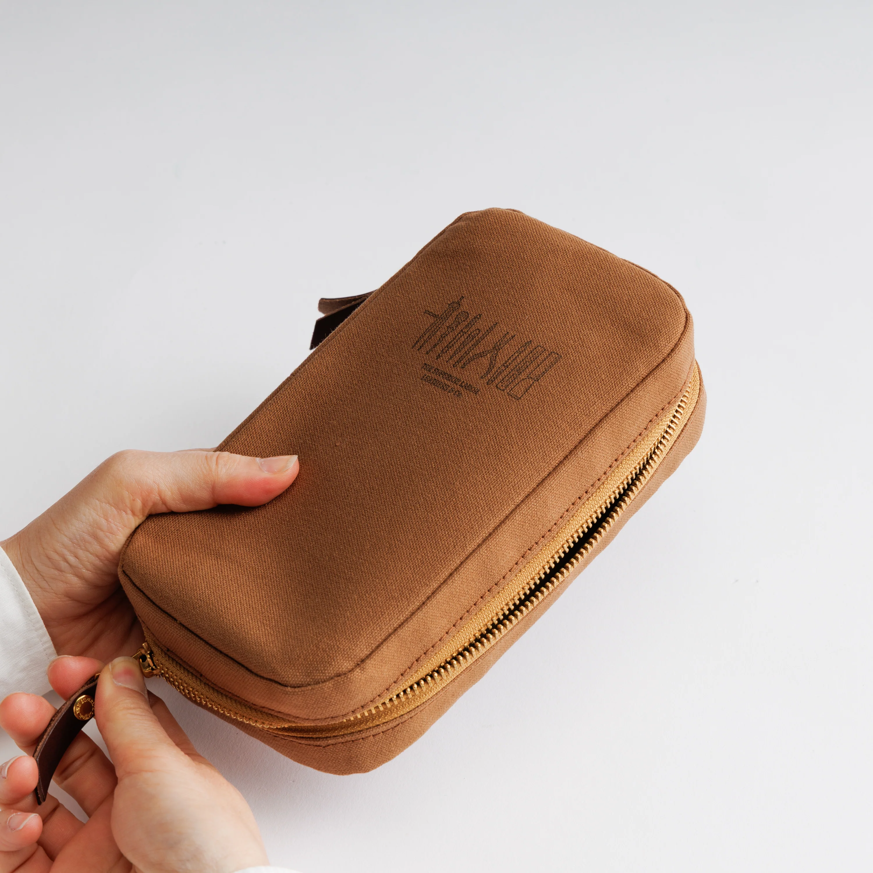 Canvas Mission Case - M - The Superior Labor Limited 2026-2027 - *Pre-order/Vorbestellung*