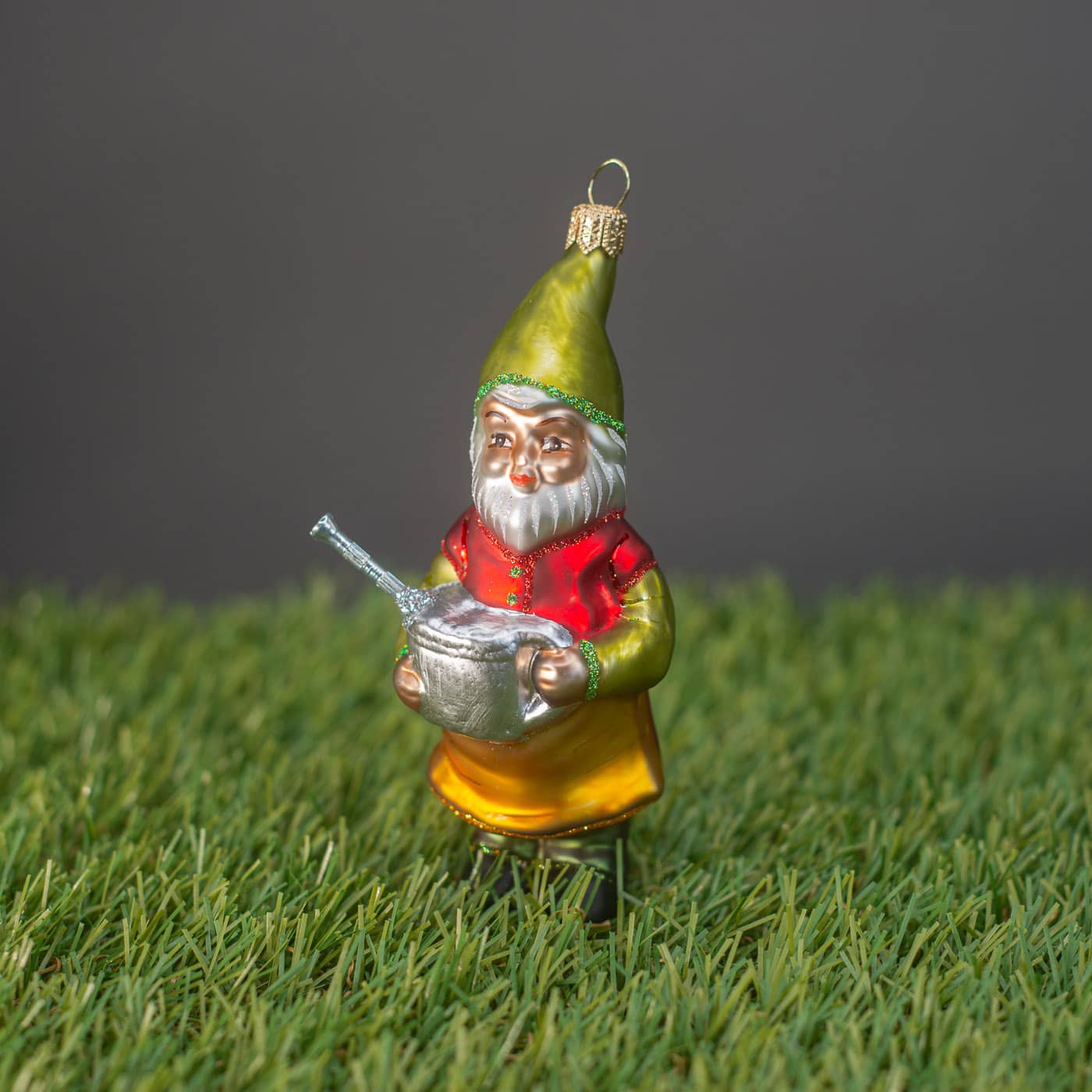 Gartenzwerg mit Gießkanne - Christbaumschmuck aus Glas-2092.03-Hanco-Christbaumschmuck Gartenzwerg mit Gießkanne - Christbaumschmuck aus Glas von Hanco aus der Kategorie Christbaumschmuck mit der Artikelnummer 2092.03