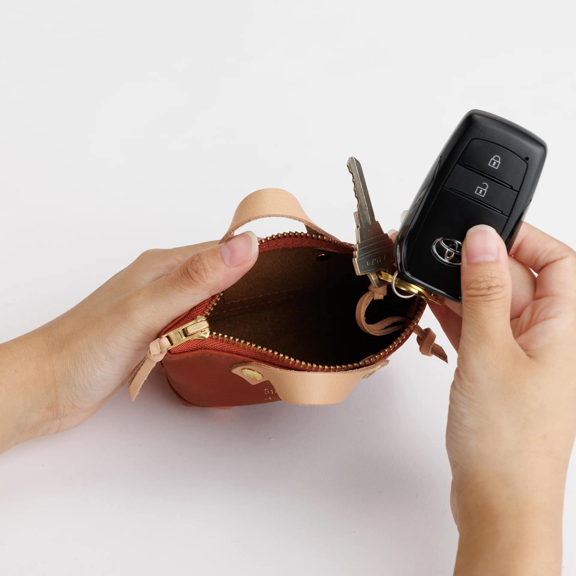 Engineer Key Case - Leder Schlüsseltasche - The Superior Labor Limited SS 2026 - *Pre-order/Vorbestellung*