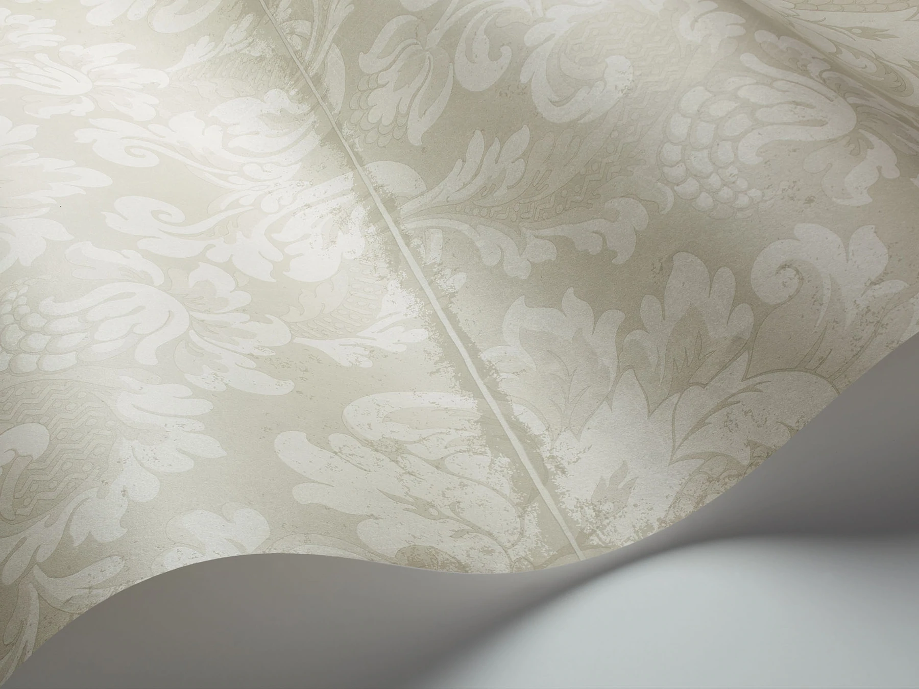Stravinsky Tapete - 108/4020 - Cole&Son - Mariinsky Damask von Cole&Son aus der Kategorie Mariinsky Damask mit der Artikelnummer 108-4020