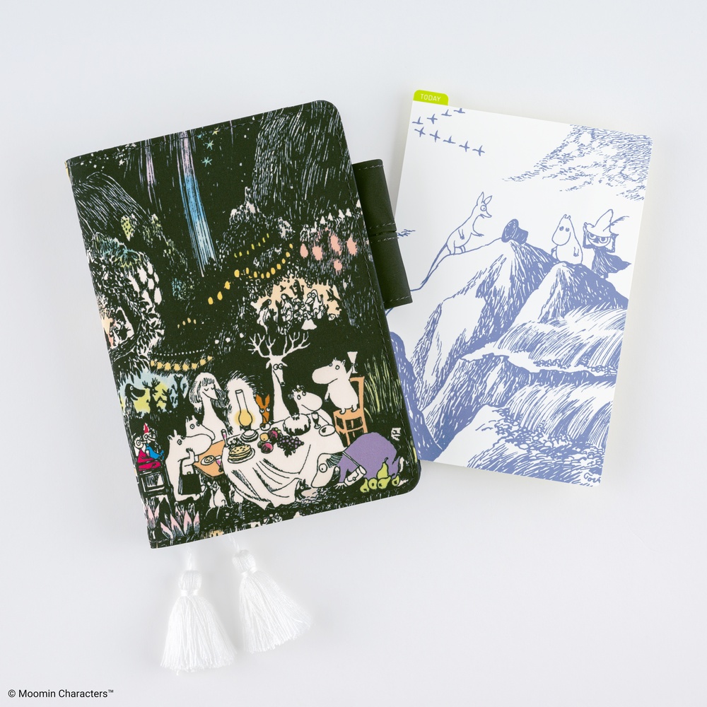 Schreibunterlage A6 – Moomin: Mysterious Hat | Hobonichi