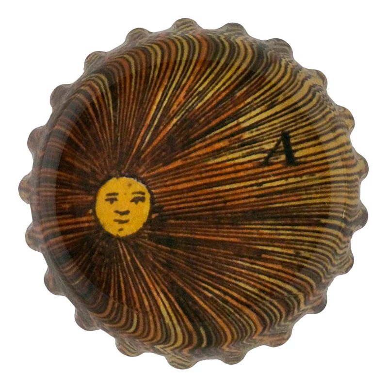 Sun Rays - Briefbeschwerer - Scalloped Charm Paperweight von John Derian von John Derian aus der Kategorie Paperweights - John Derian mit der Artikelnummer SCPSRY