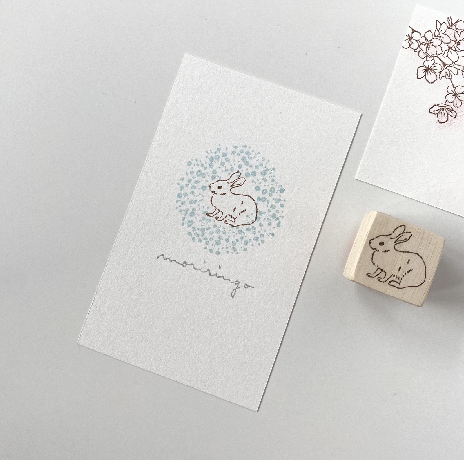 Sitzendes Kaninchen - Japanischer Stempel