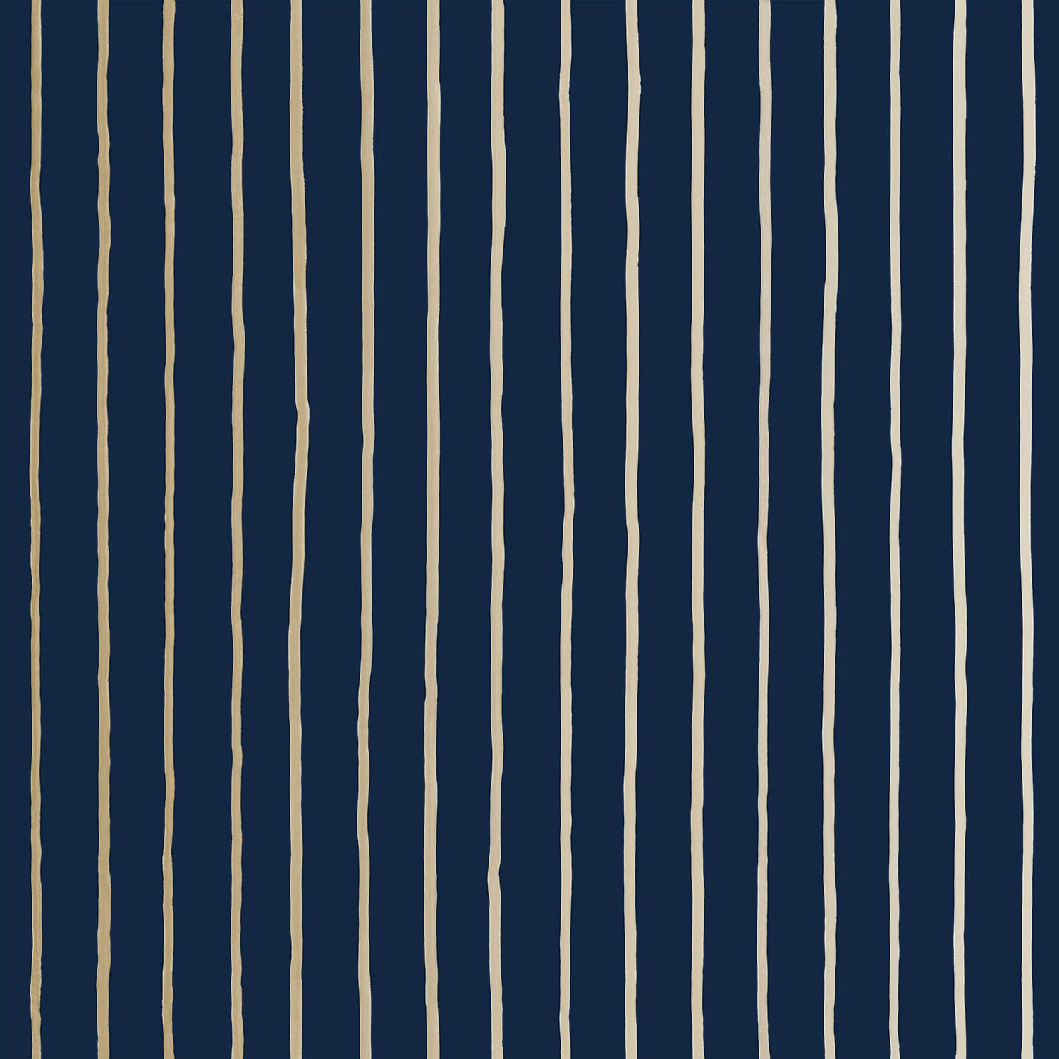 College Stripe Tapete - 110/7037 - Cole&Son - Marquee Stripes von Cole&Son aus der Kategorie Marquee Stripes mit der Artikelnummer 110-7037