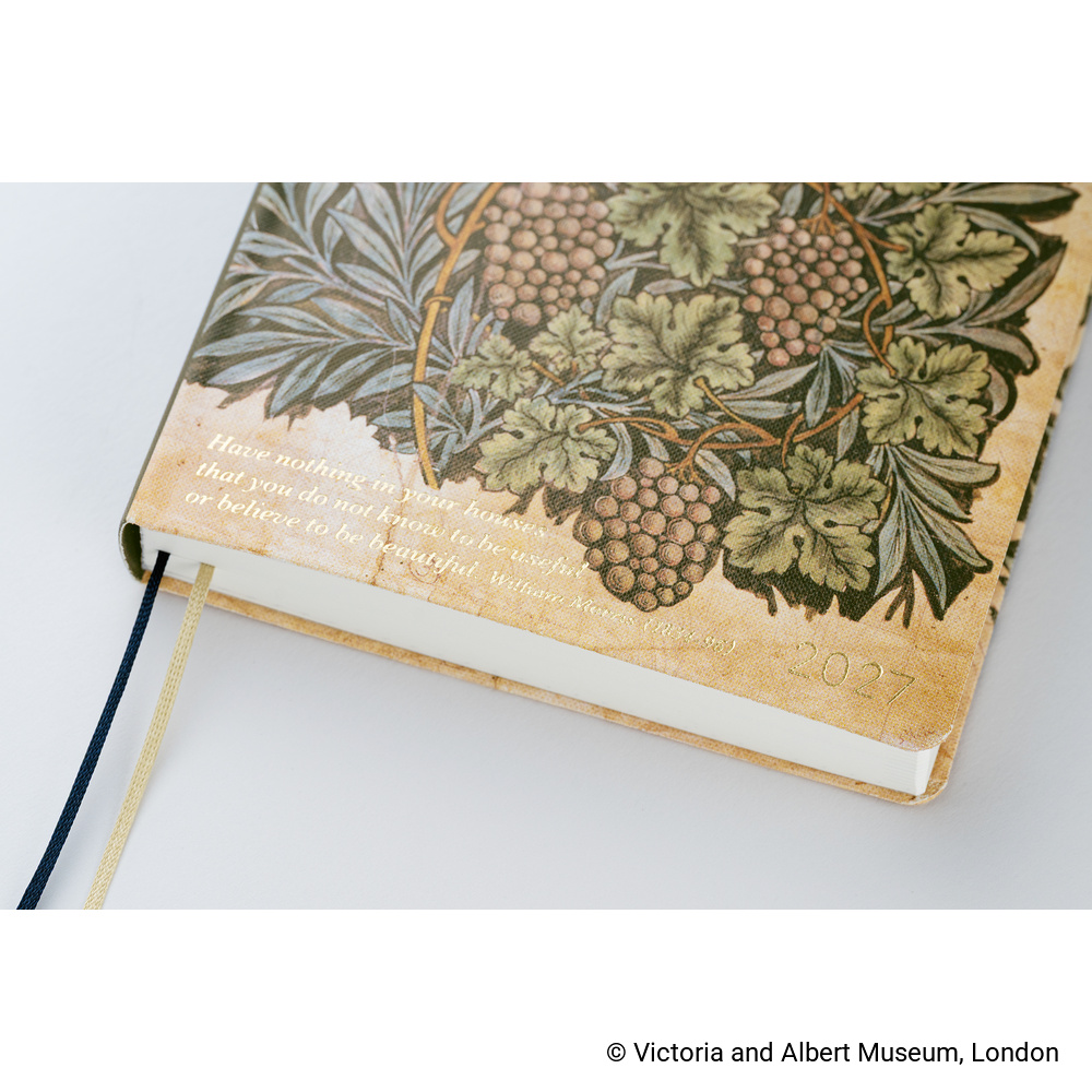 HON A6 2027 englisch – V&A Series: Vine | Hobonichi