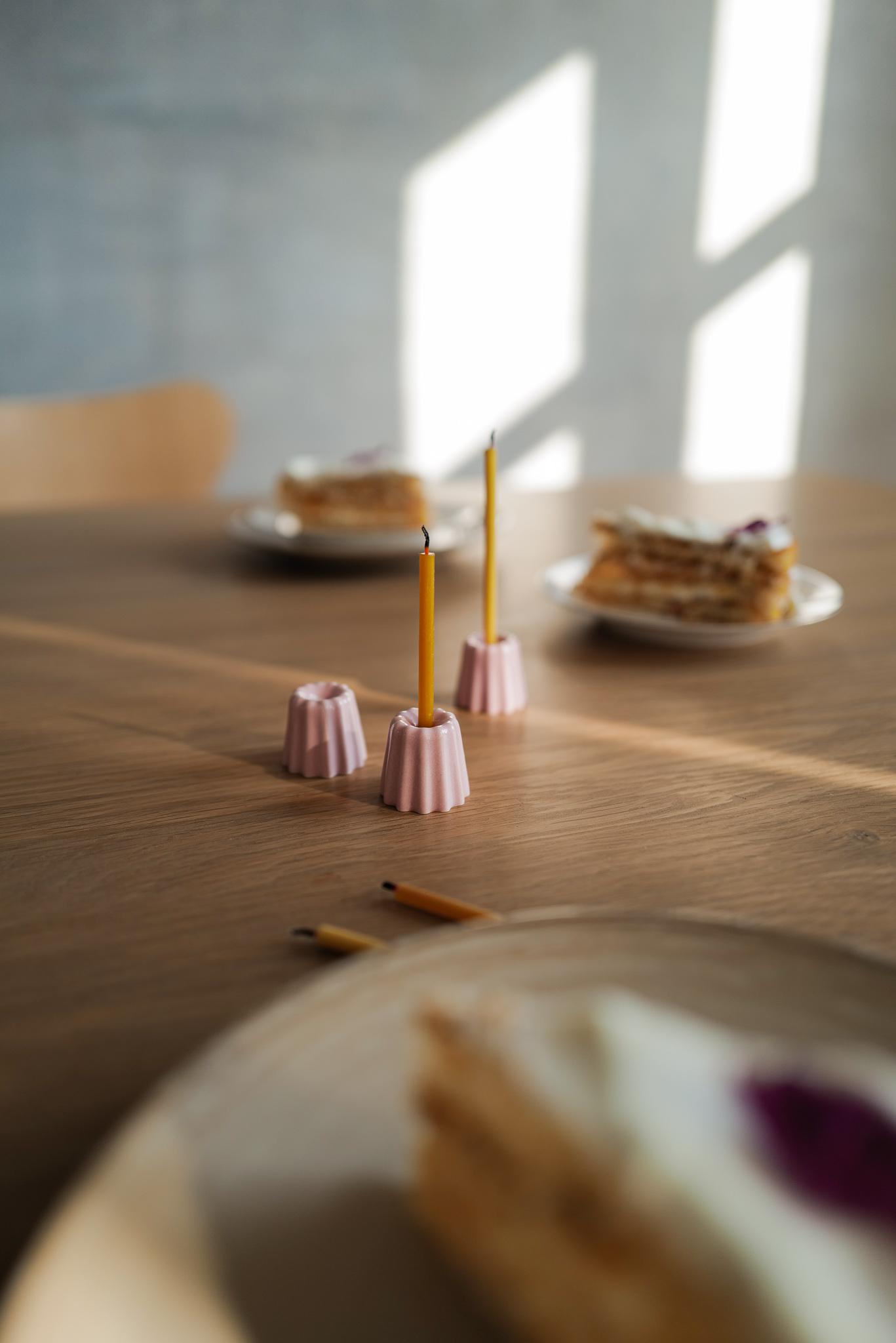 Kerzenhalter Cannelés - Pink - Porzellan von OVO Things Kerzenhalter Cannelés - Pink - Porzellan von OVO Things