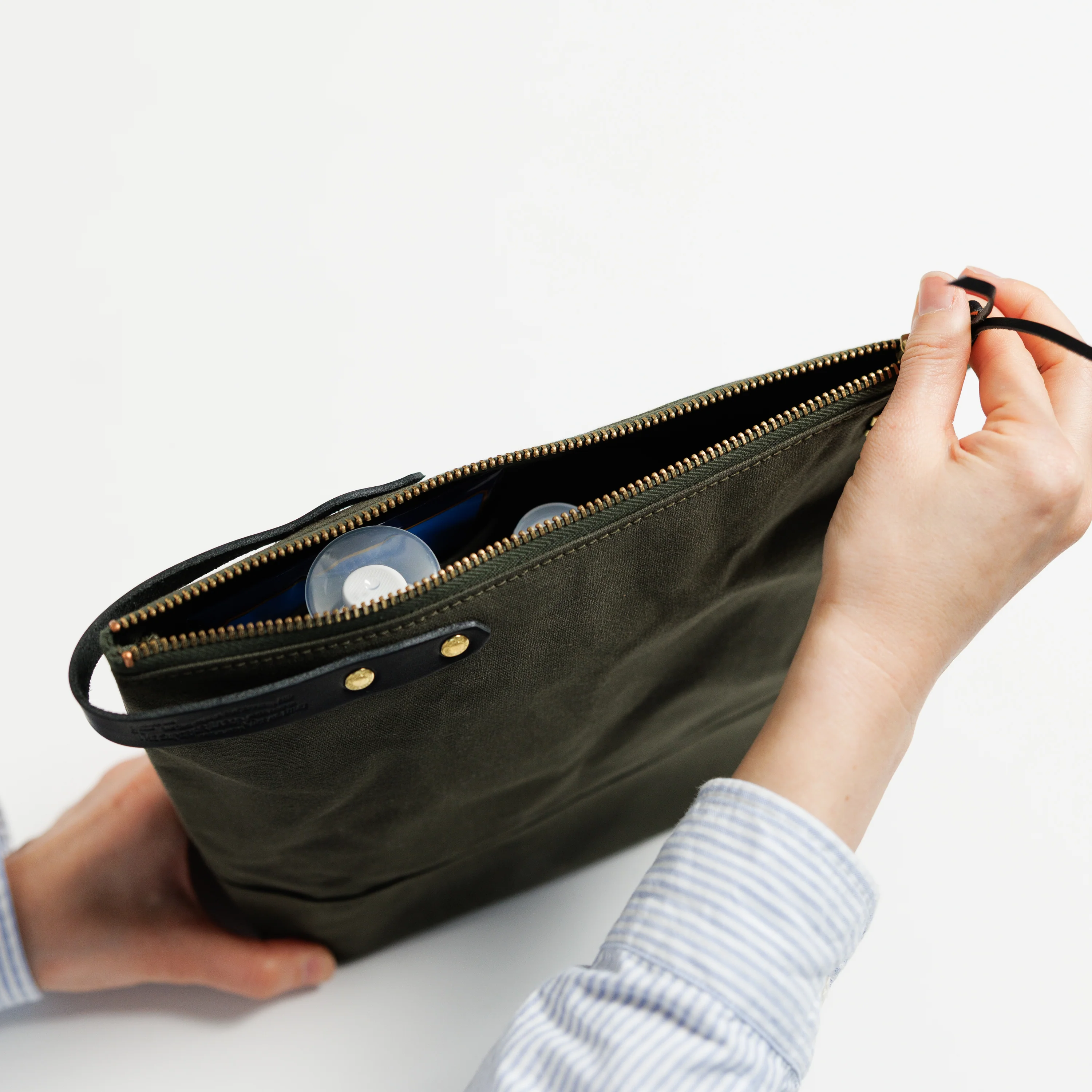 Paraffin Canvas Pouch - A5 - The Superior Labor Limited 2026-2027 - *Pre-order/Vorbestellung*