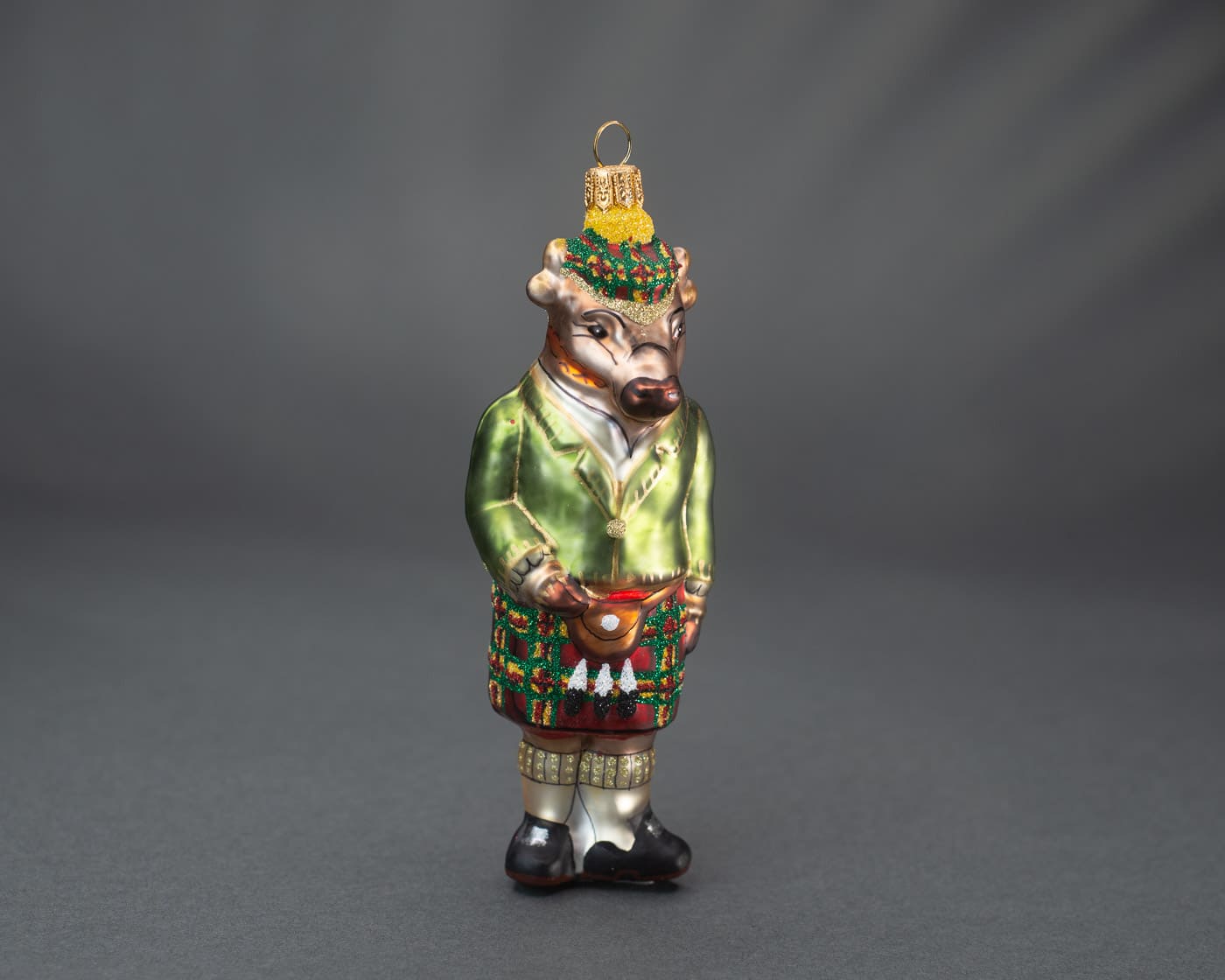 Kuh in Tracht - Christbaumschmuck aus Glas von Hanco aus der Kategorie Christbaumschmuck mit der Artikelnummer 2647.01