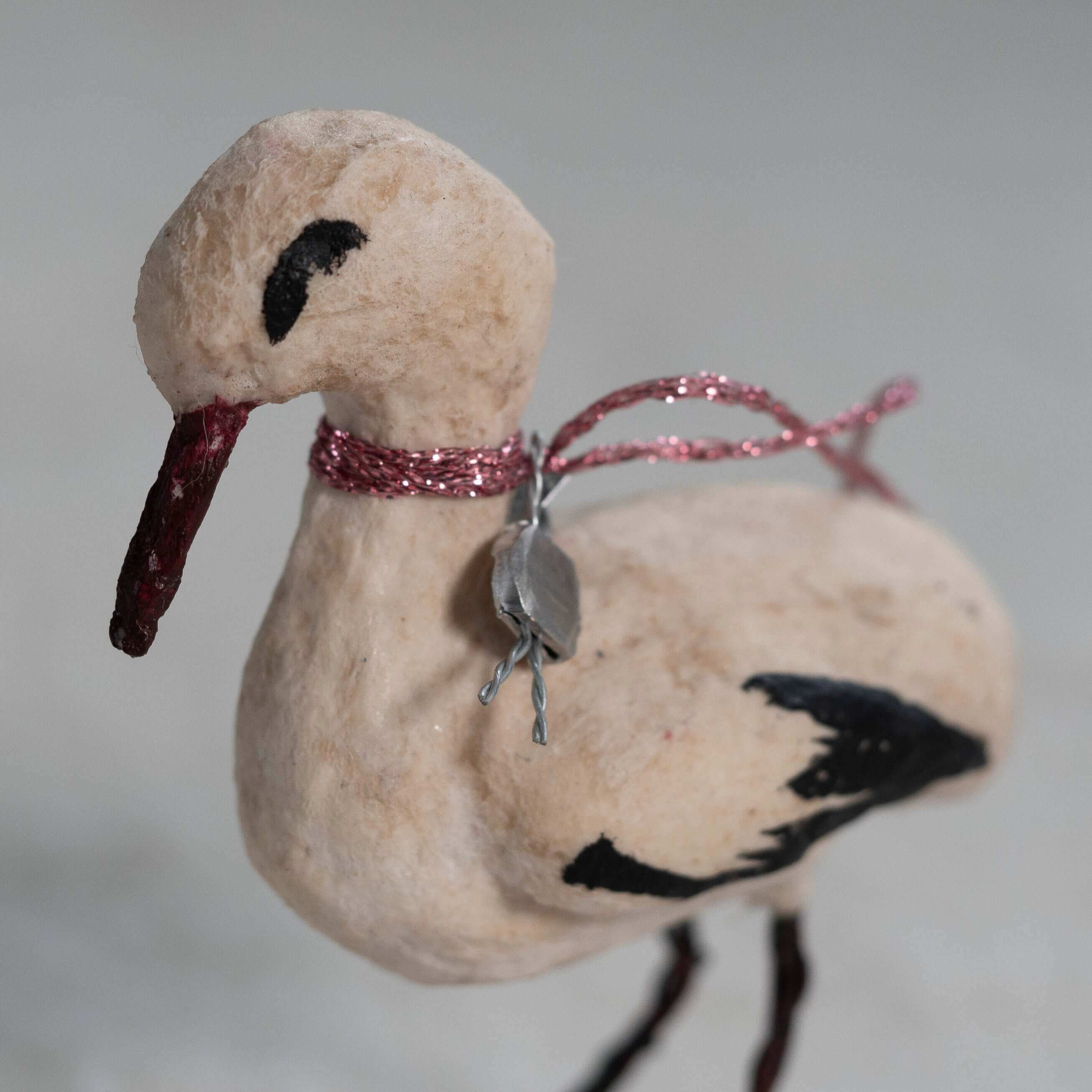 Handgefertigter Storch aus Baumwolle und Papier - Deus Living Copenhagen