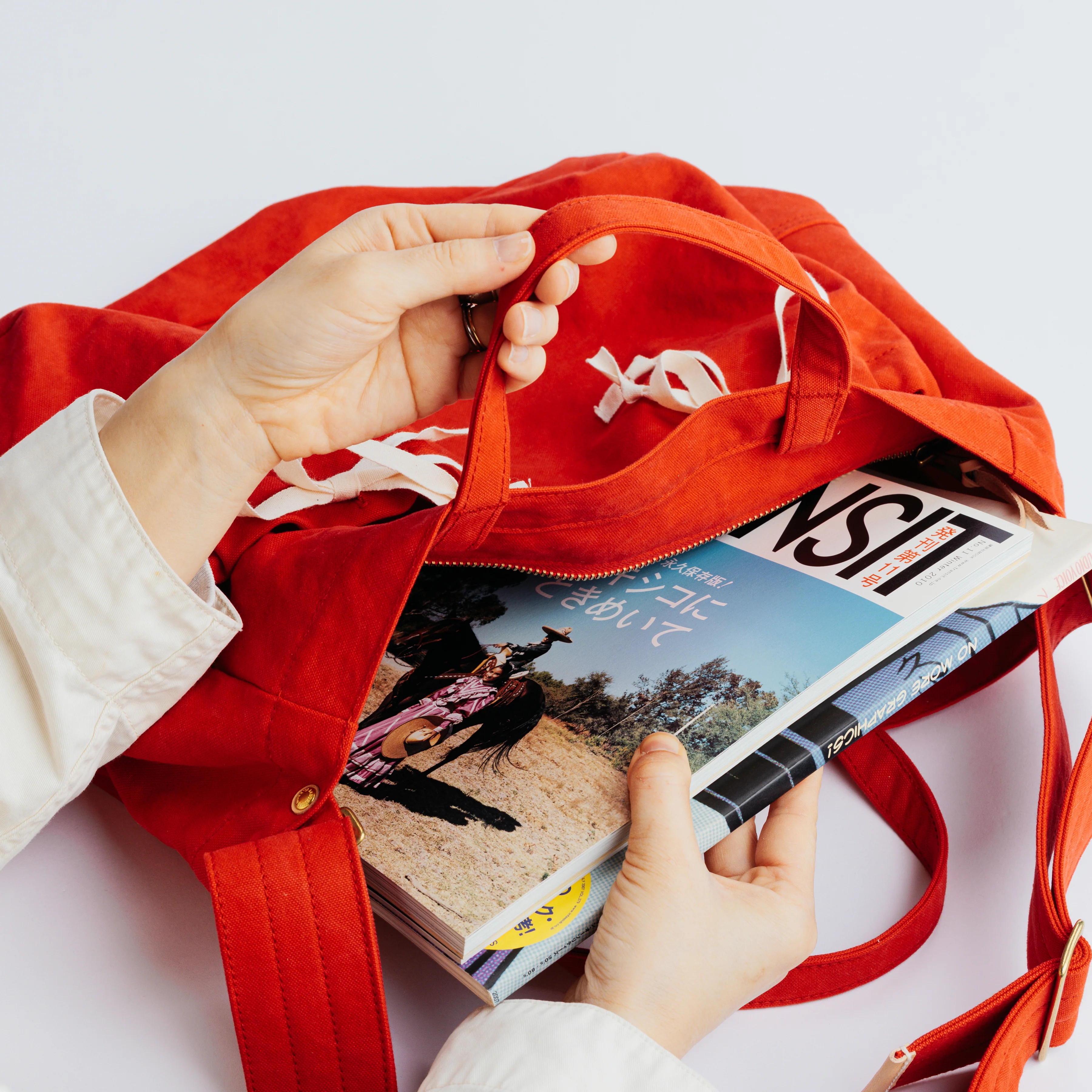 Two Pocket Shoulder Bag - Schultertasche aus Baumwolle - The Superior Labor - *Pre-order/Vorbestellung*